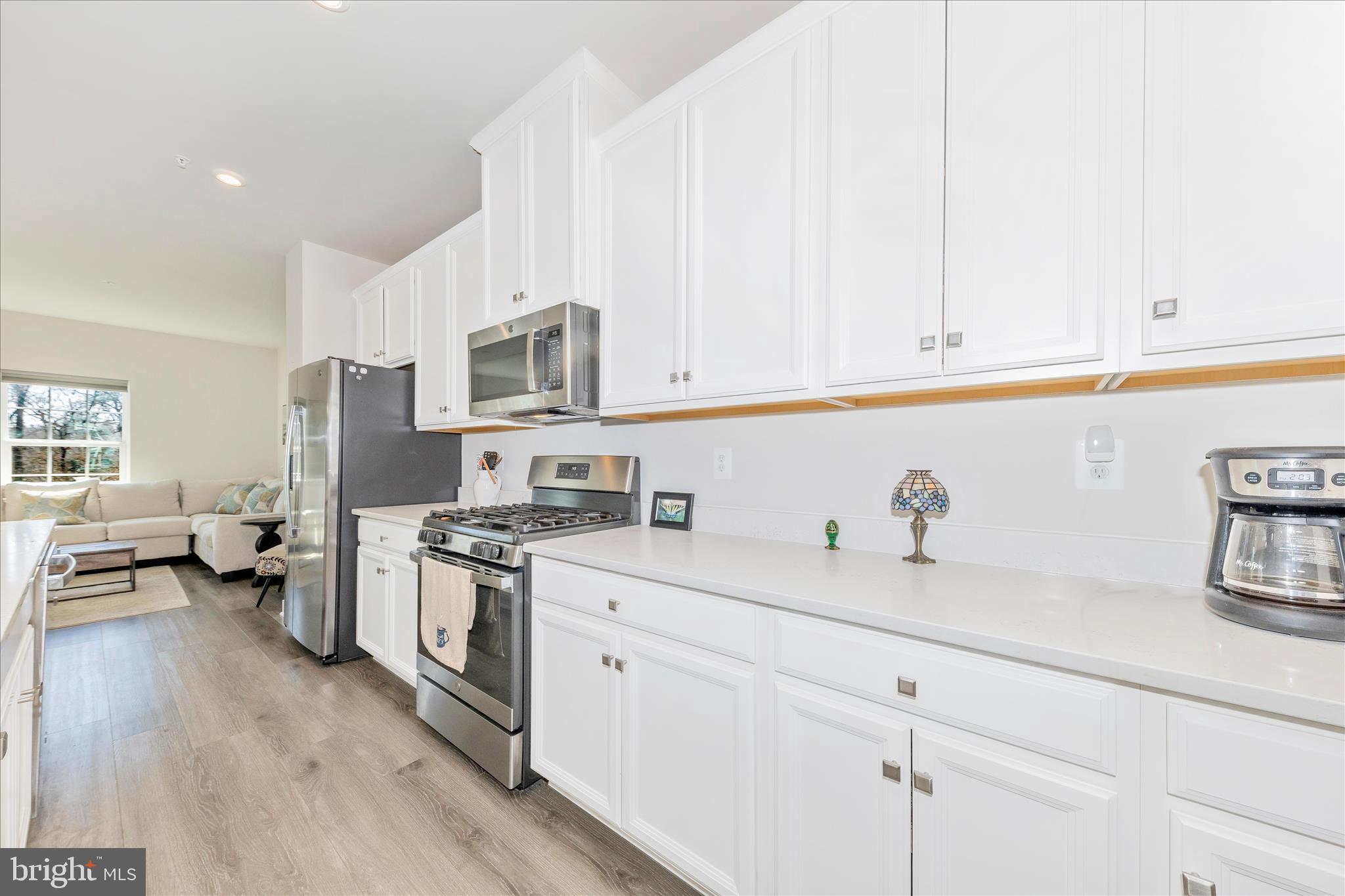 BELLE AIR TOWNHOMES - Residential