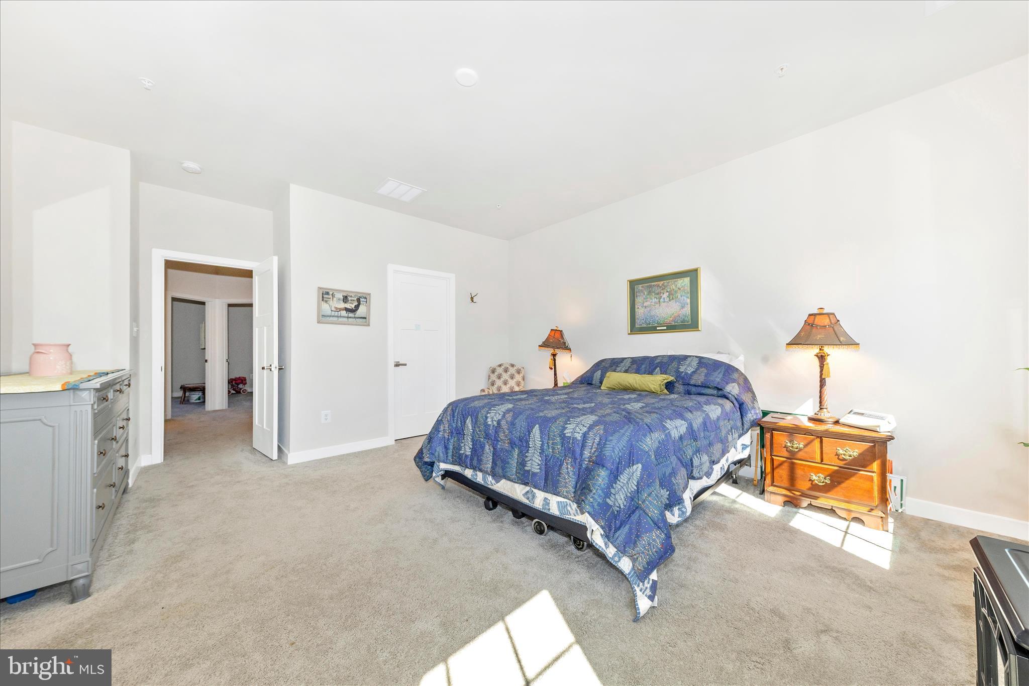 BELLE AIR TOWNHOMES - Residential