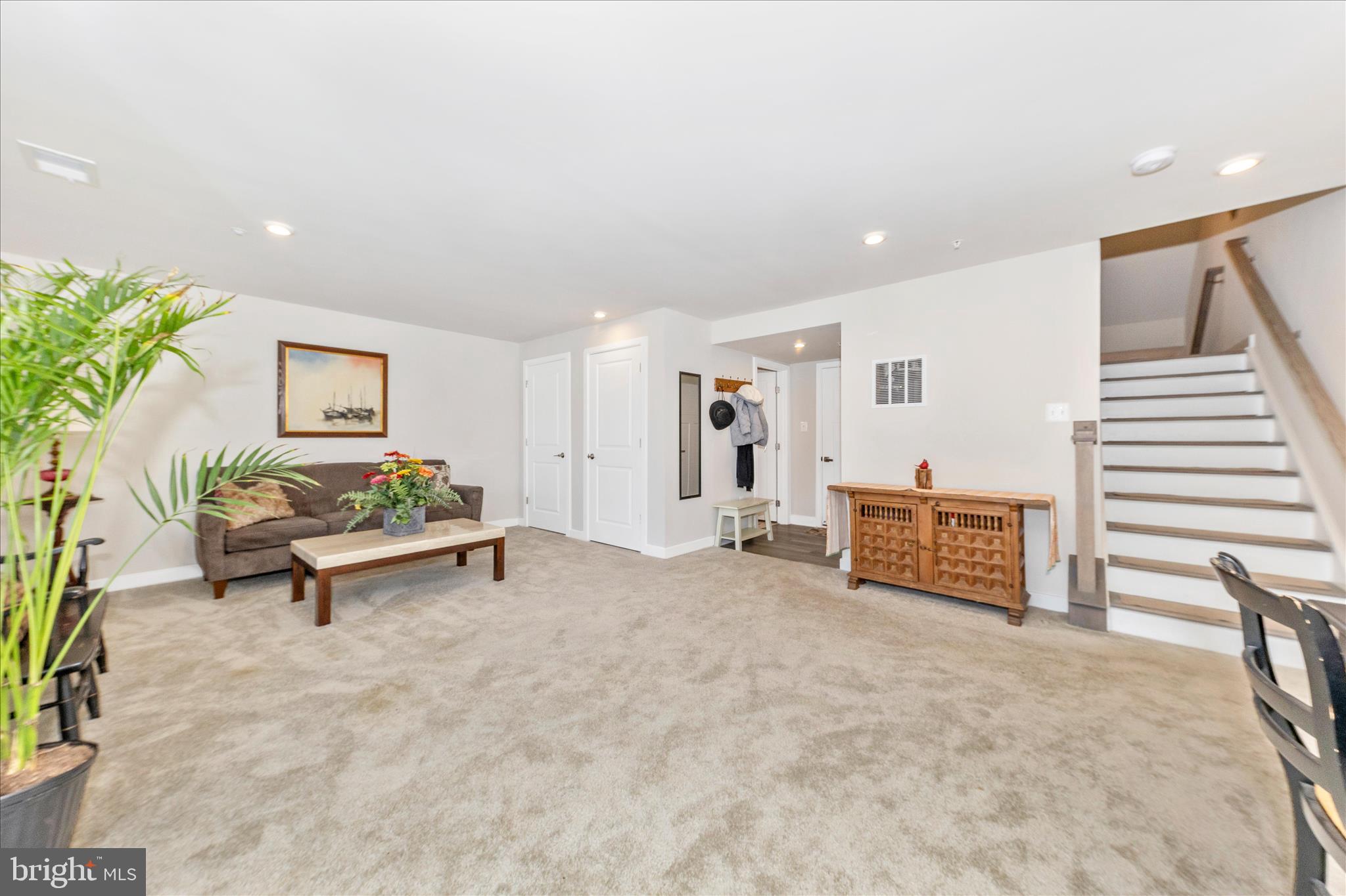 BELLE AIR TOWNHOMES - Residential