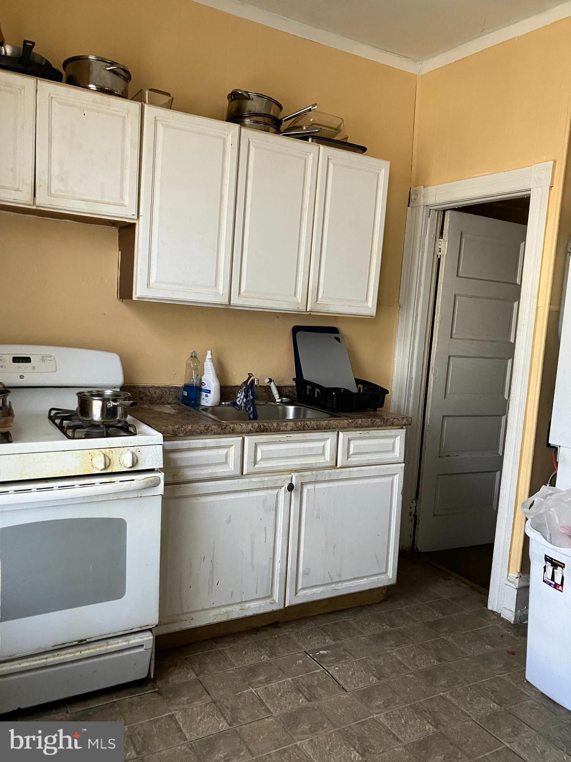 WEST PHILADELPHIA - Residential