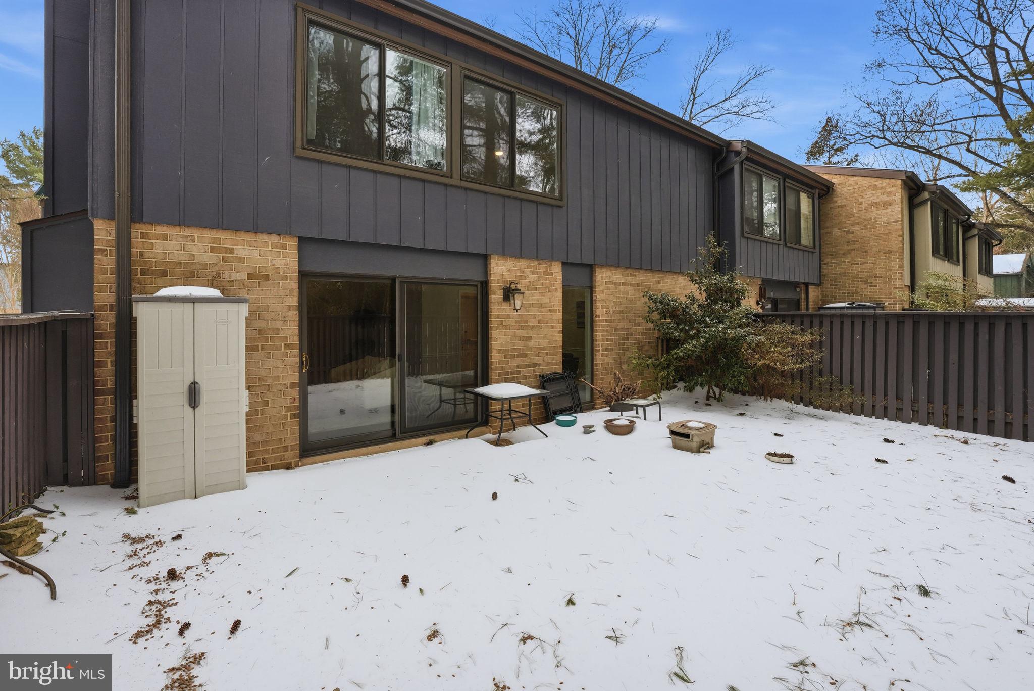 IVY OAK - Residential