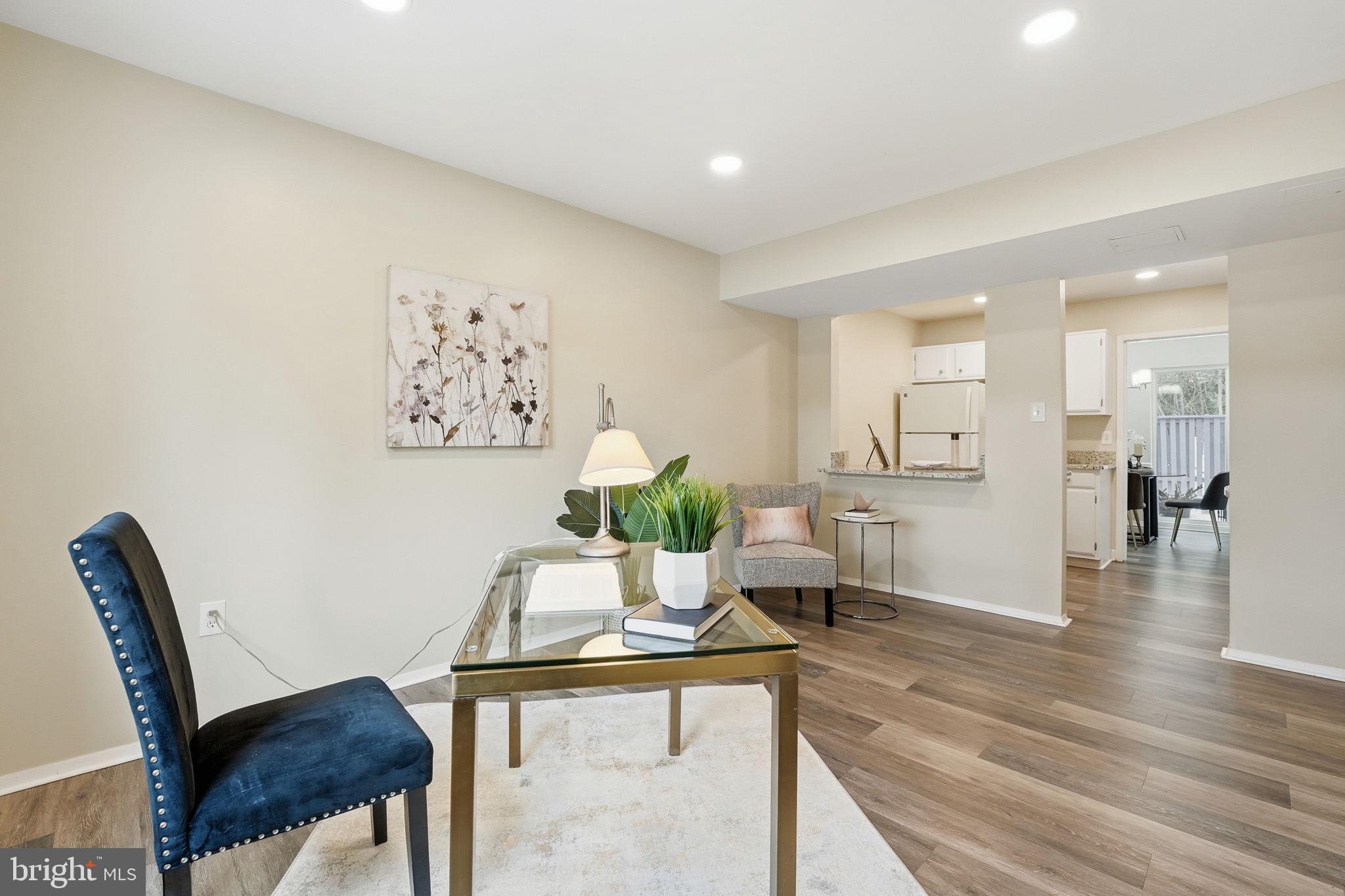 IVY OAK - Residential