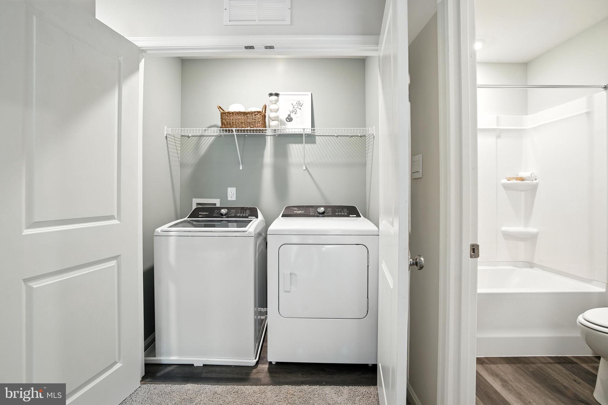 LADYSMITH VILLAGE - Residential