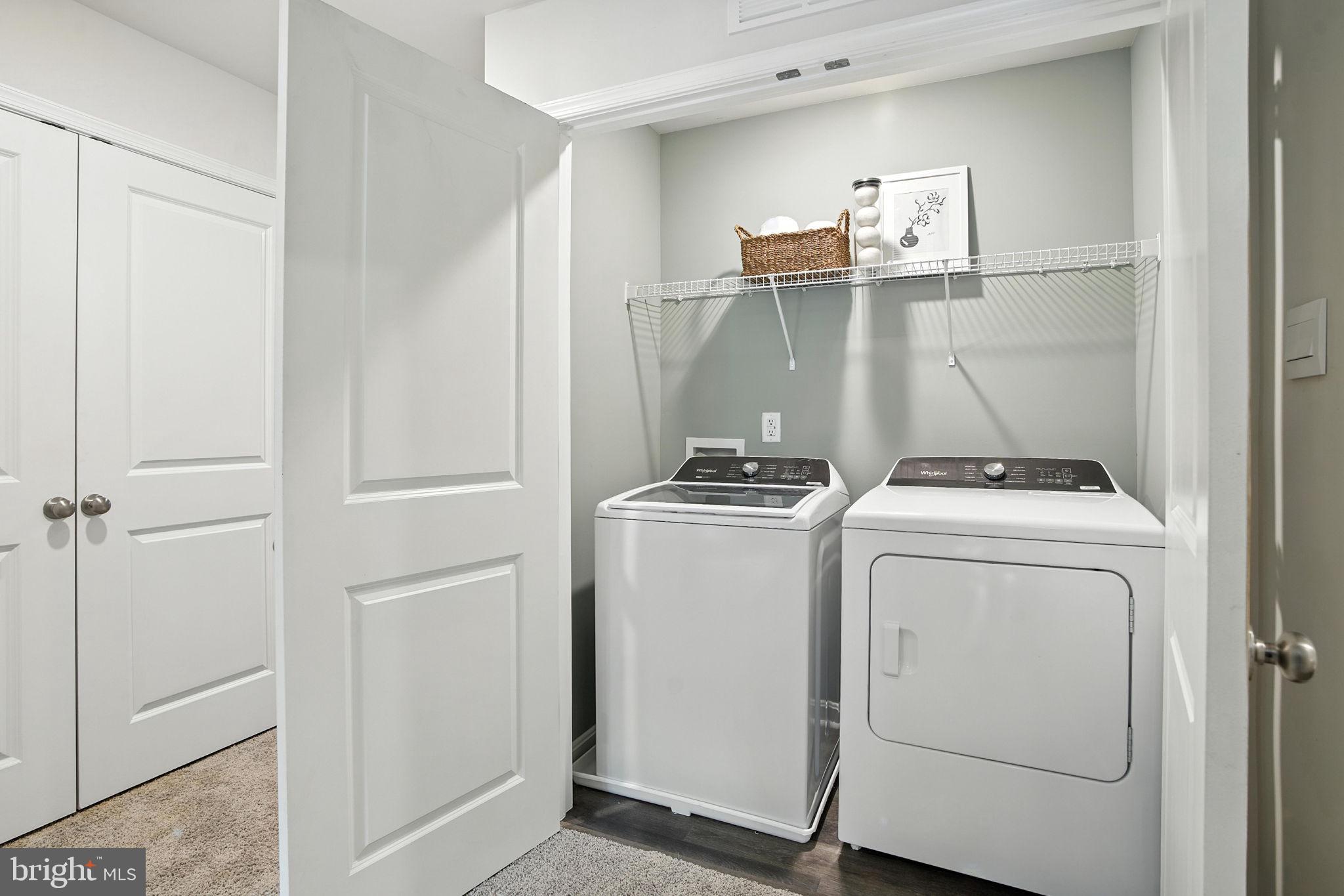 LADYSMITH VILLAGE - Residential