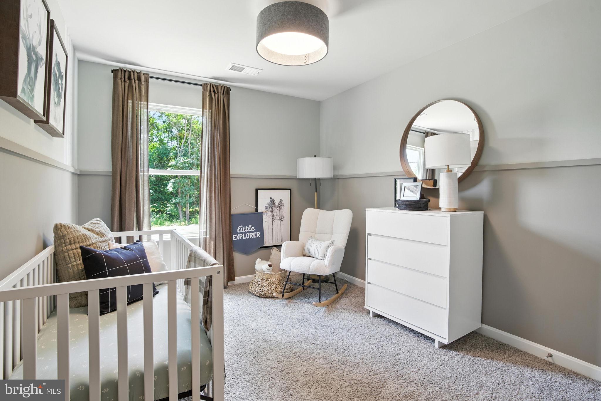 LADYSMITH VILLAGE - Residential