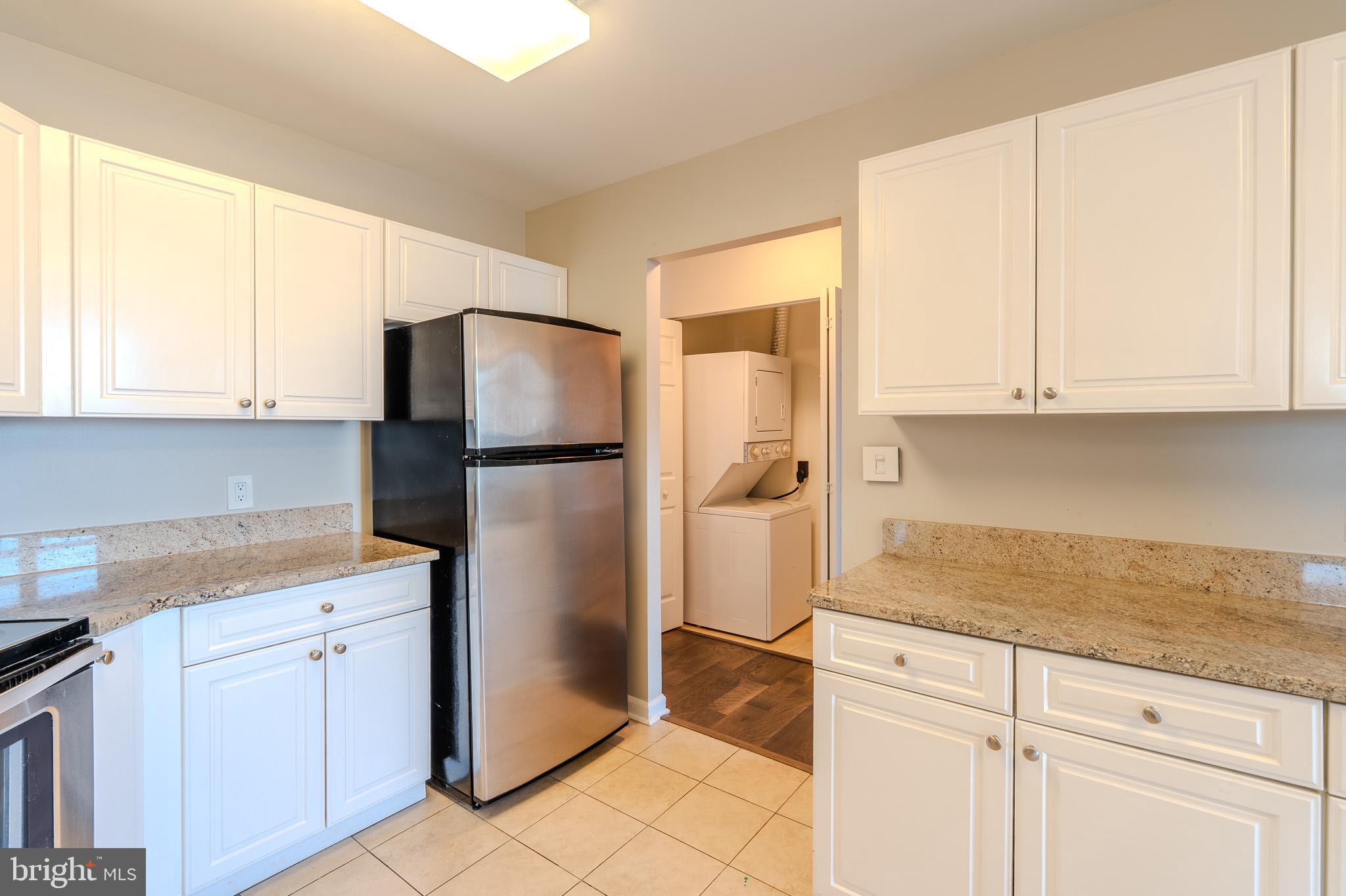 HARBORVIEW CONDOMINIUMS - Residential