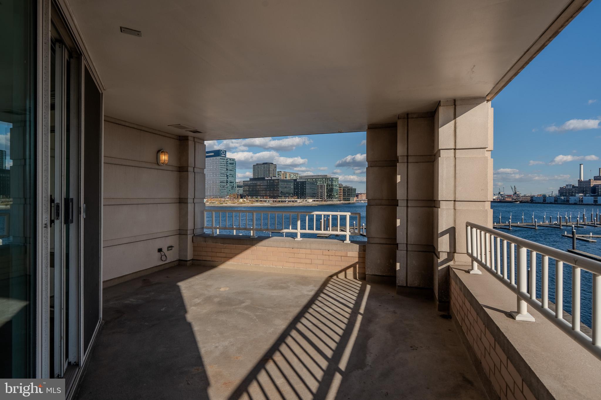 HARBORVIEW CONDOMINIUMS - Residential