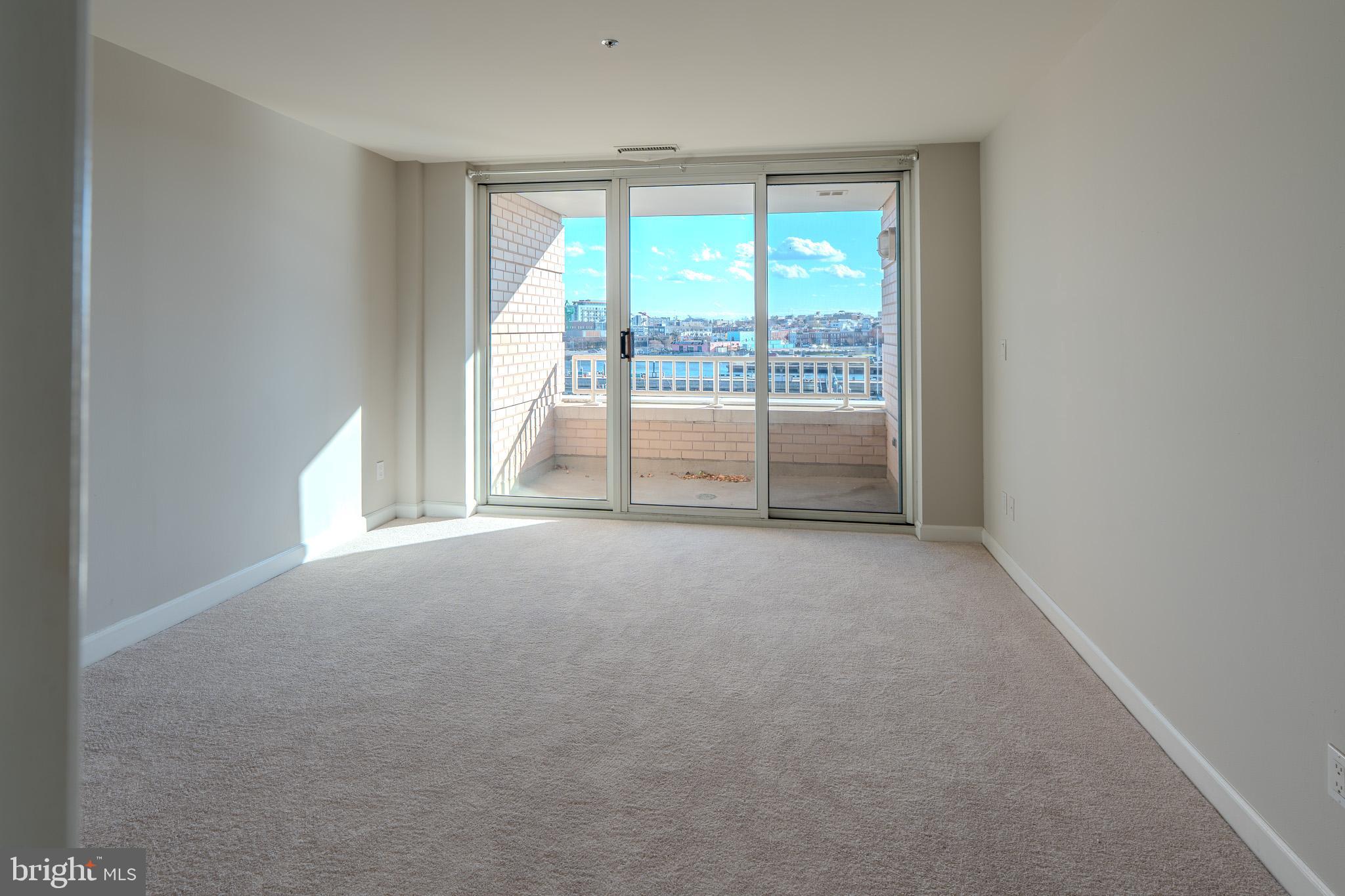 HARBORVIEW CONDOMINIUMS - Residential