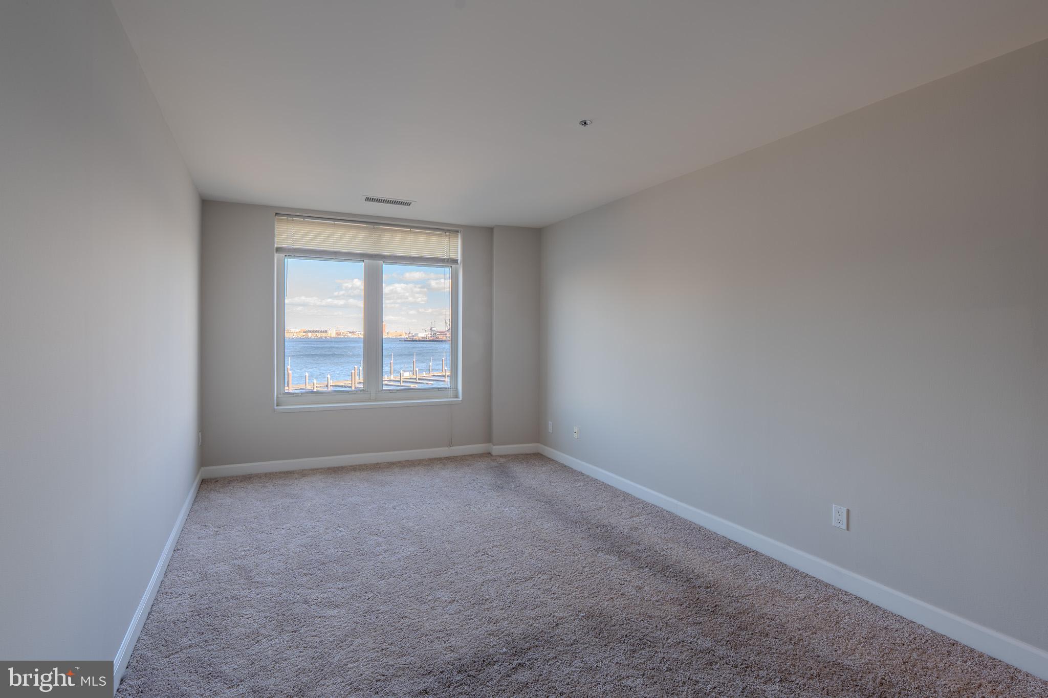 HARBORVIEW CONDOMINIUMS - Residential