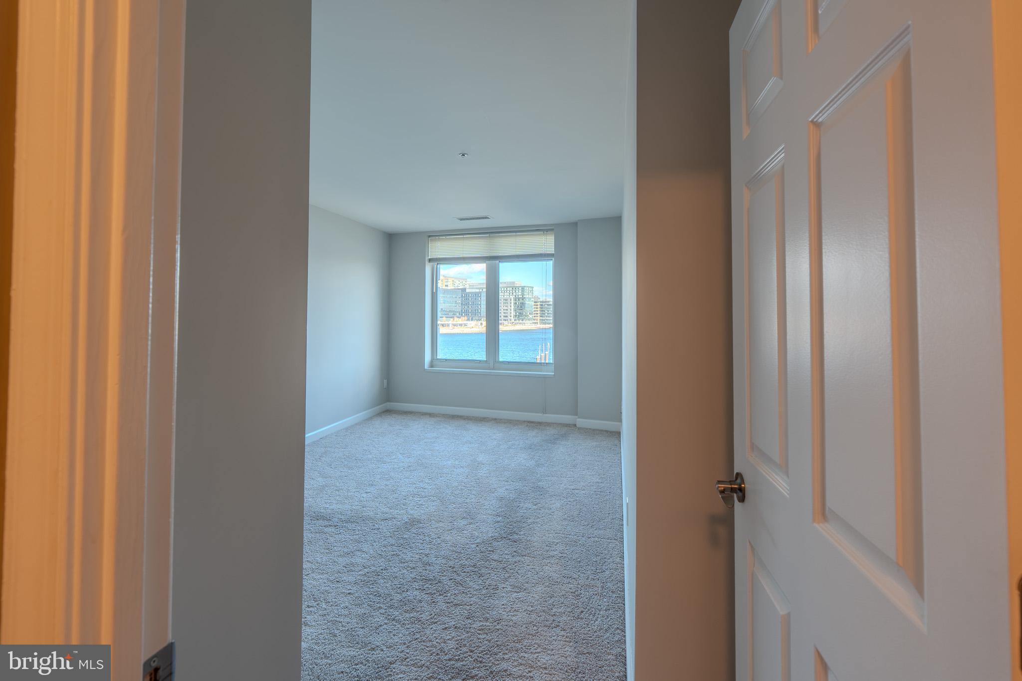 HARBORVIEW CONDOMINIUMS - Residential