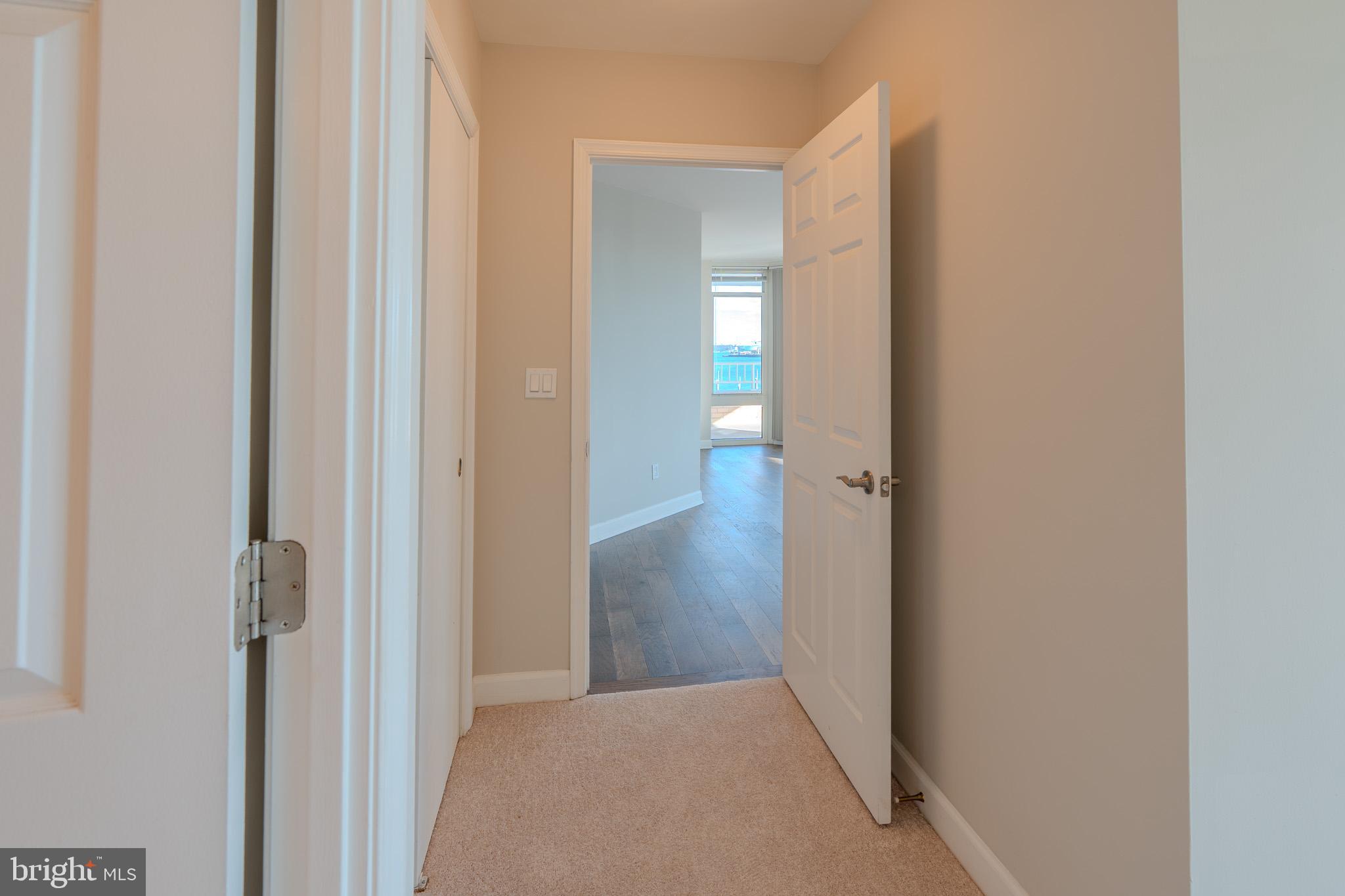 HARBORVIEW CONDOMINIUMS - Residential