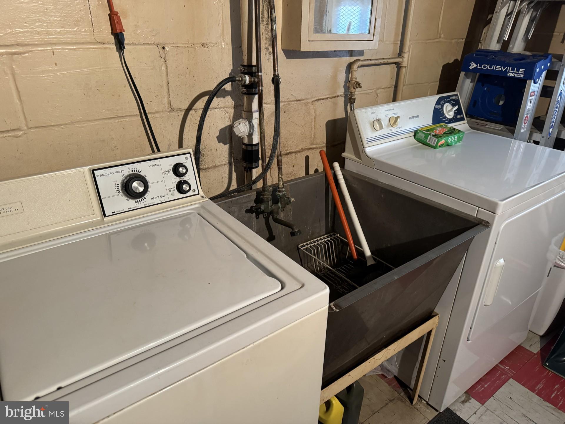 O'DONNELL HEIGHTS - Residential