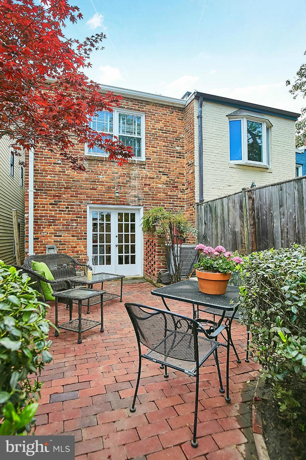 OLD TOWN - Residential