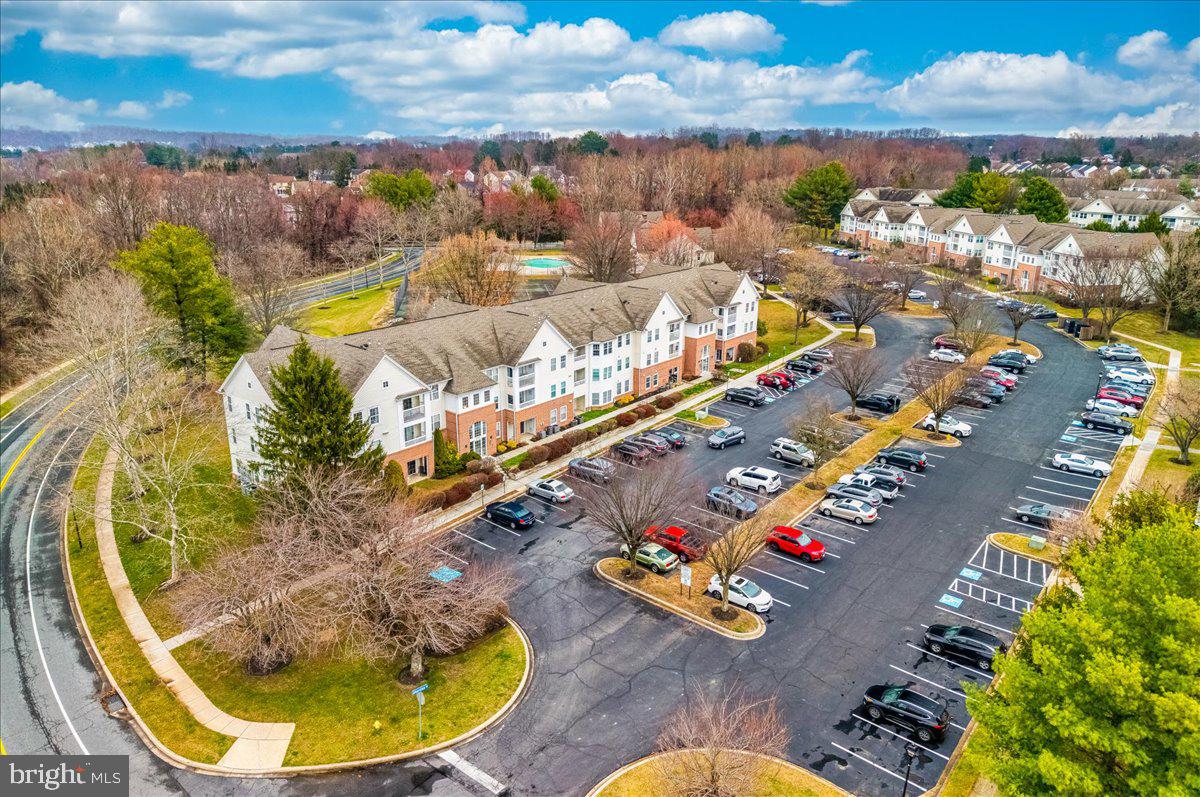 TAYLOR RIDGE CONDOMINIUMS - Residential