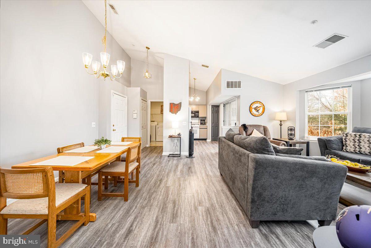 TAYLOR RIDGE CONDOMINIUMS - Residential