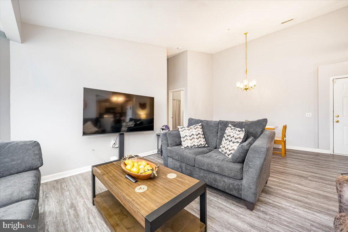 TAYLOR RIDGE CONDOMINIUMS - Residential