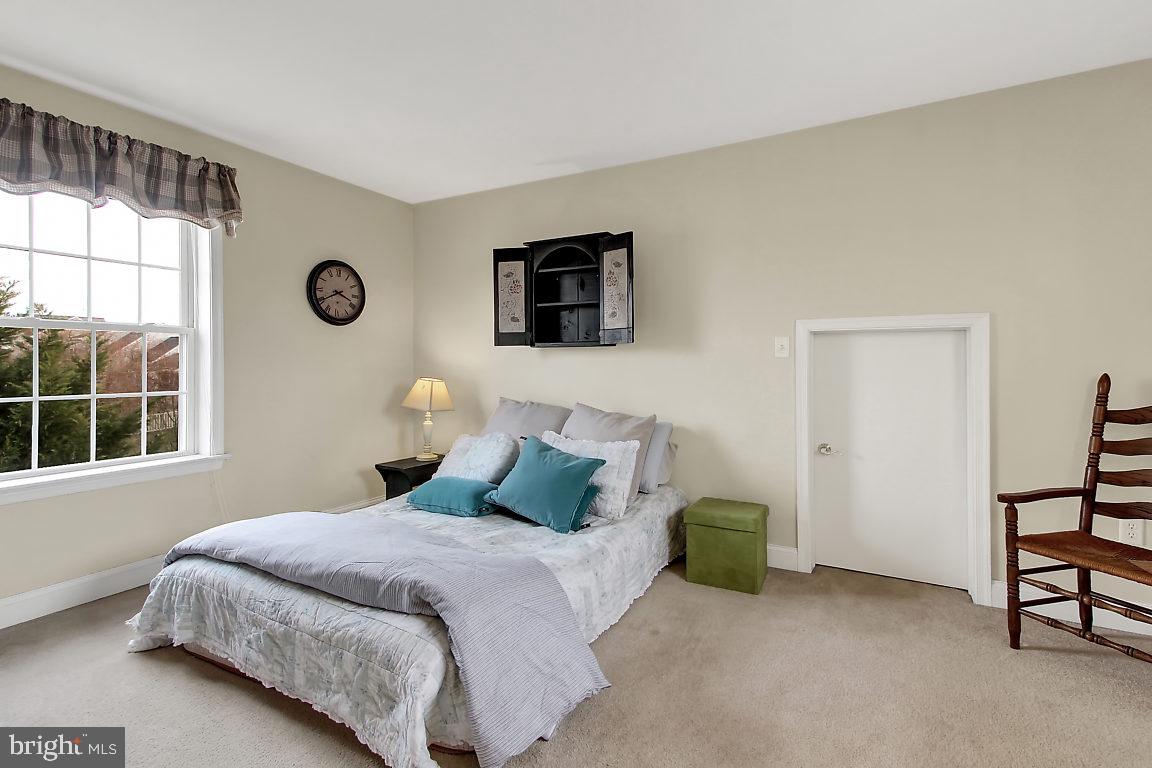 ADMIRE SPRINGS - Residential