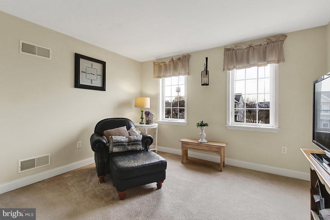 ADMIRE SPRINGS - Residential
