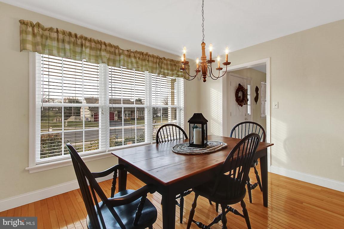 ADMIRE SPRINGS - Residential