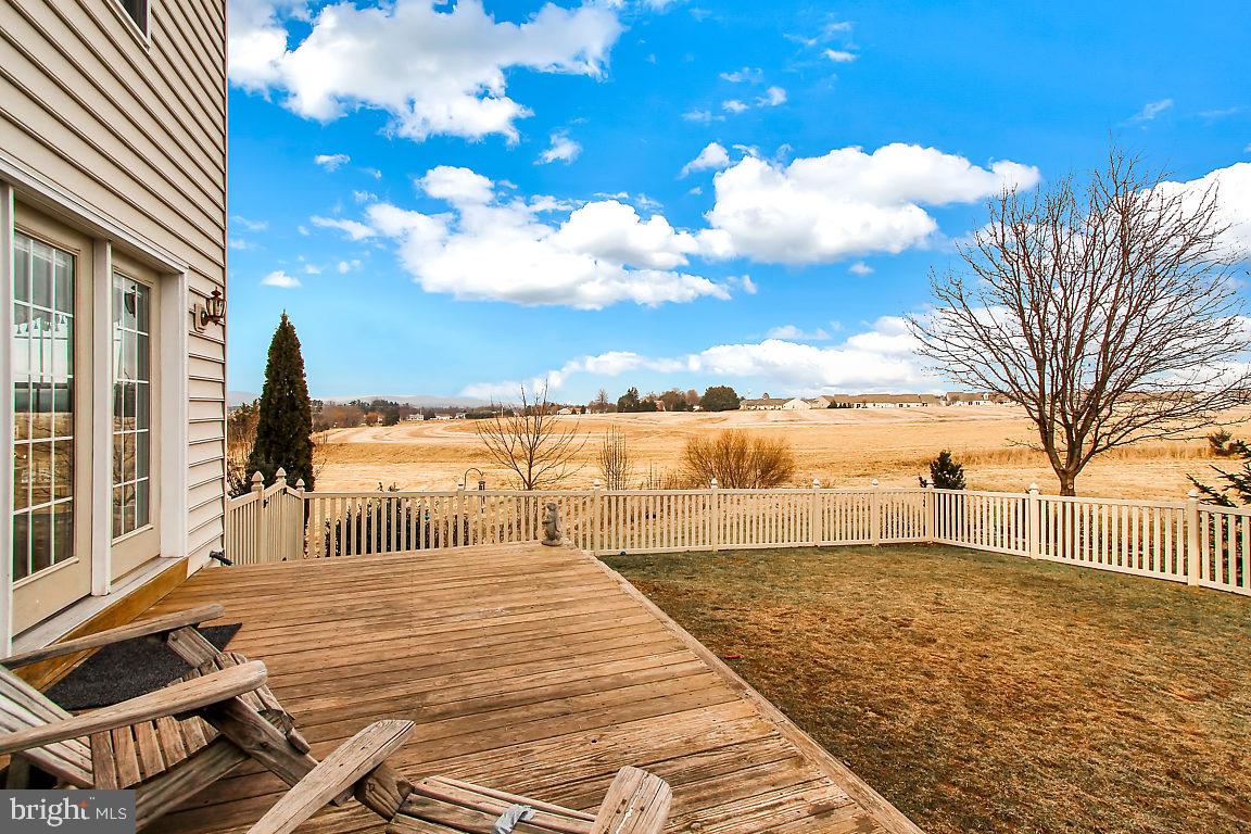 ADMIRE SPRINGS - Residential