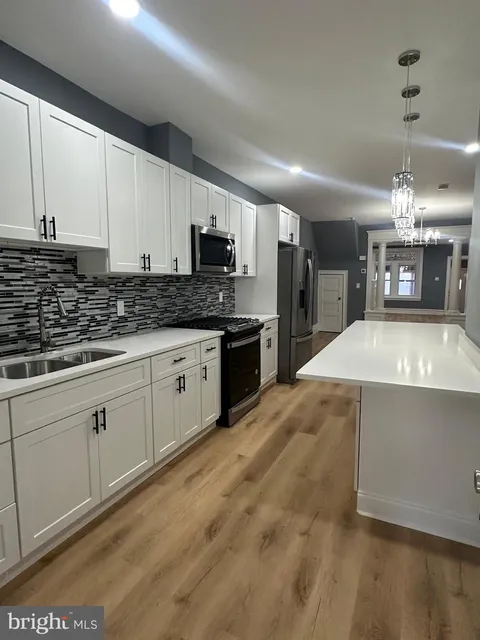5142 Locust Street, Philadelphia, PA MLS: PAPH2471558