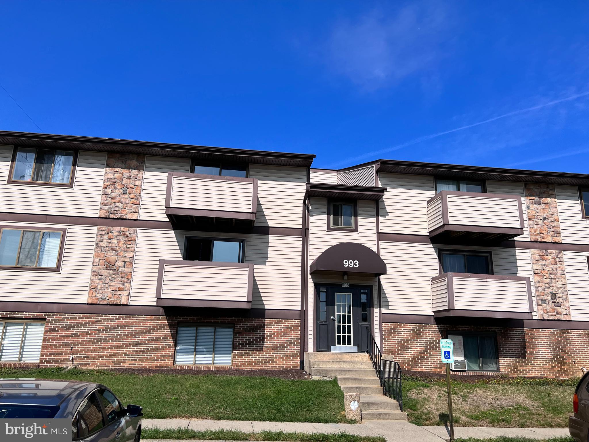 AMBERTOWNE - Residential