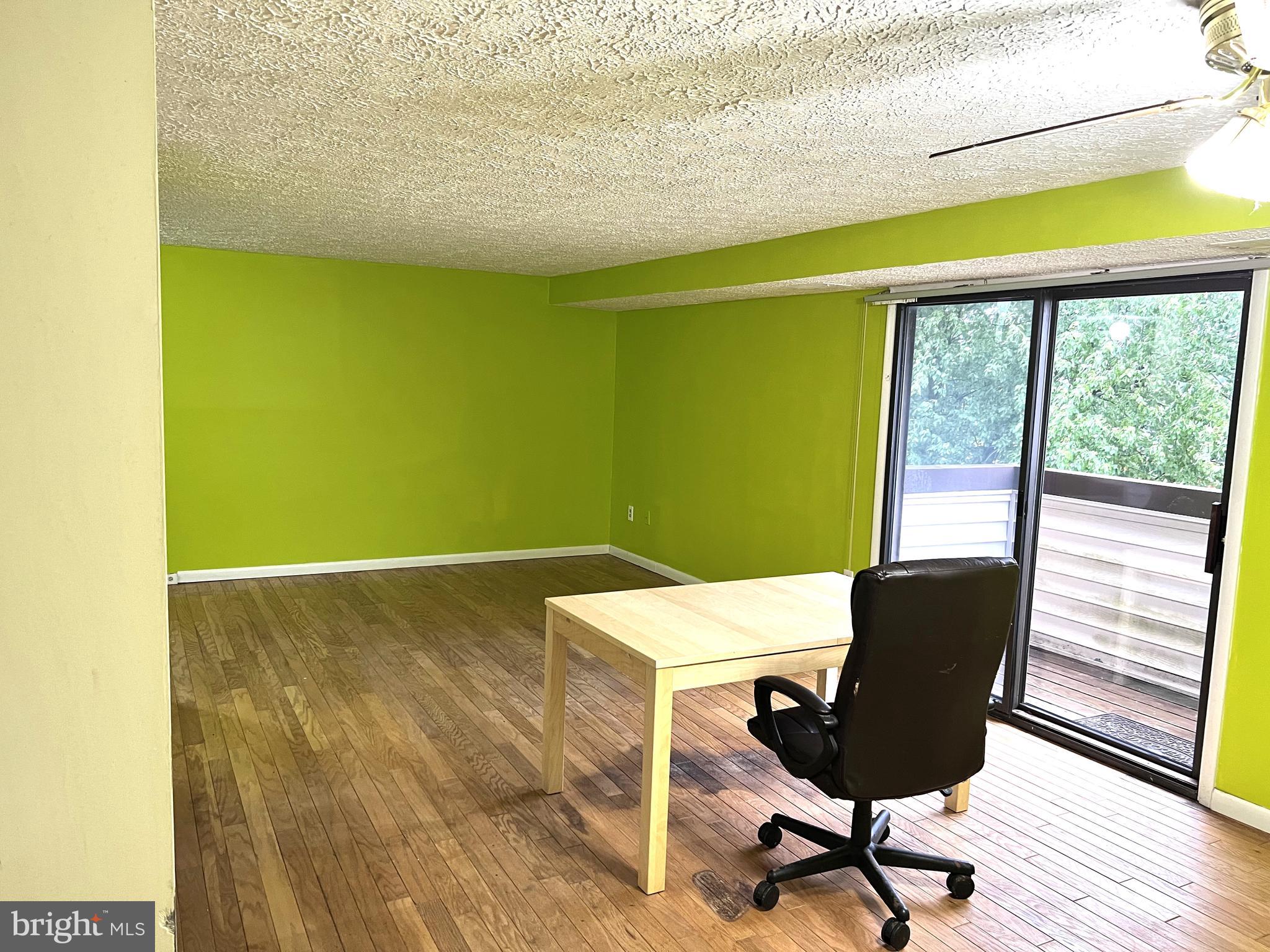 AMBERTOWNE - Residential