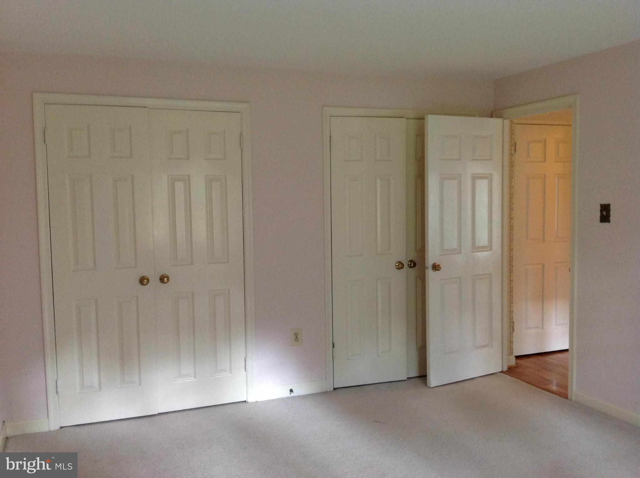 BRIARS AT WESTCHESTER - Residential Lease