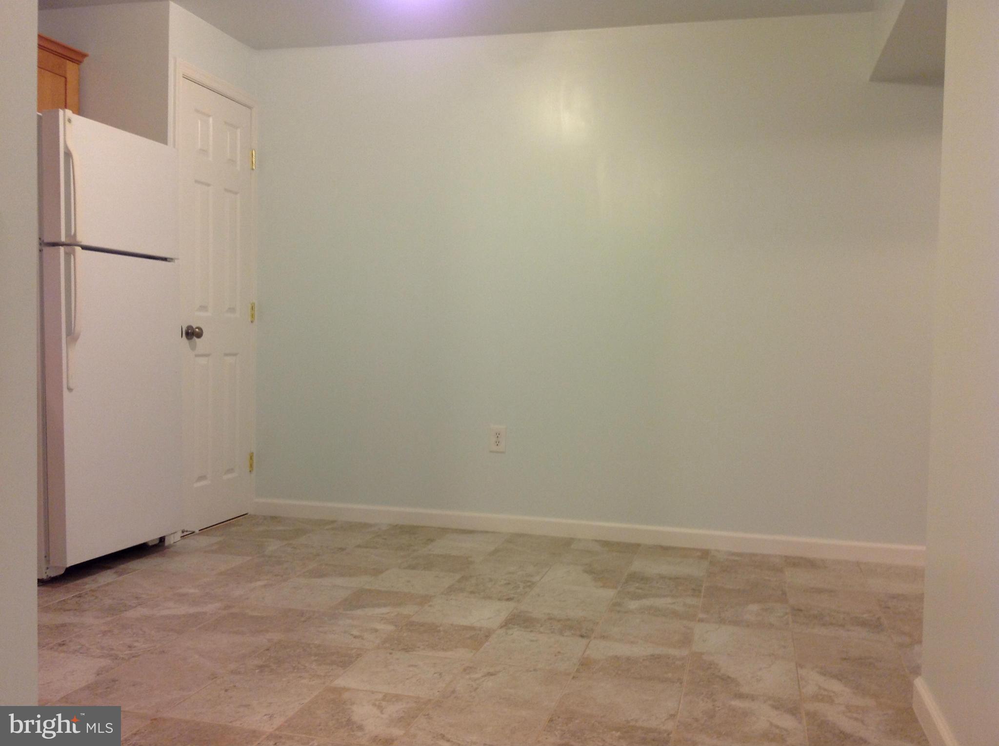 BRIARS AT WESTCHESTER - Residential Lease