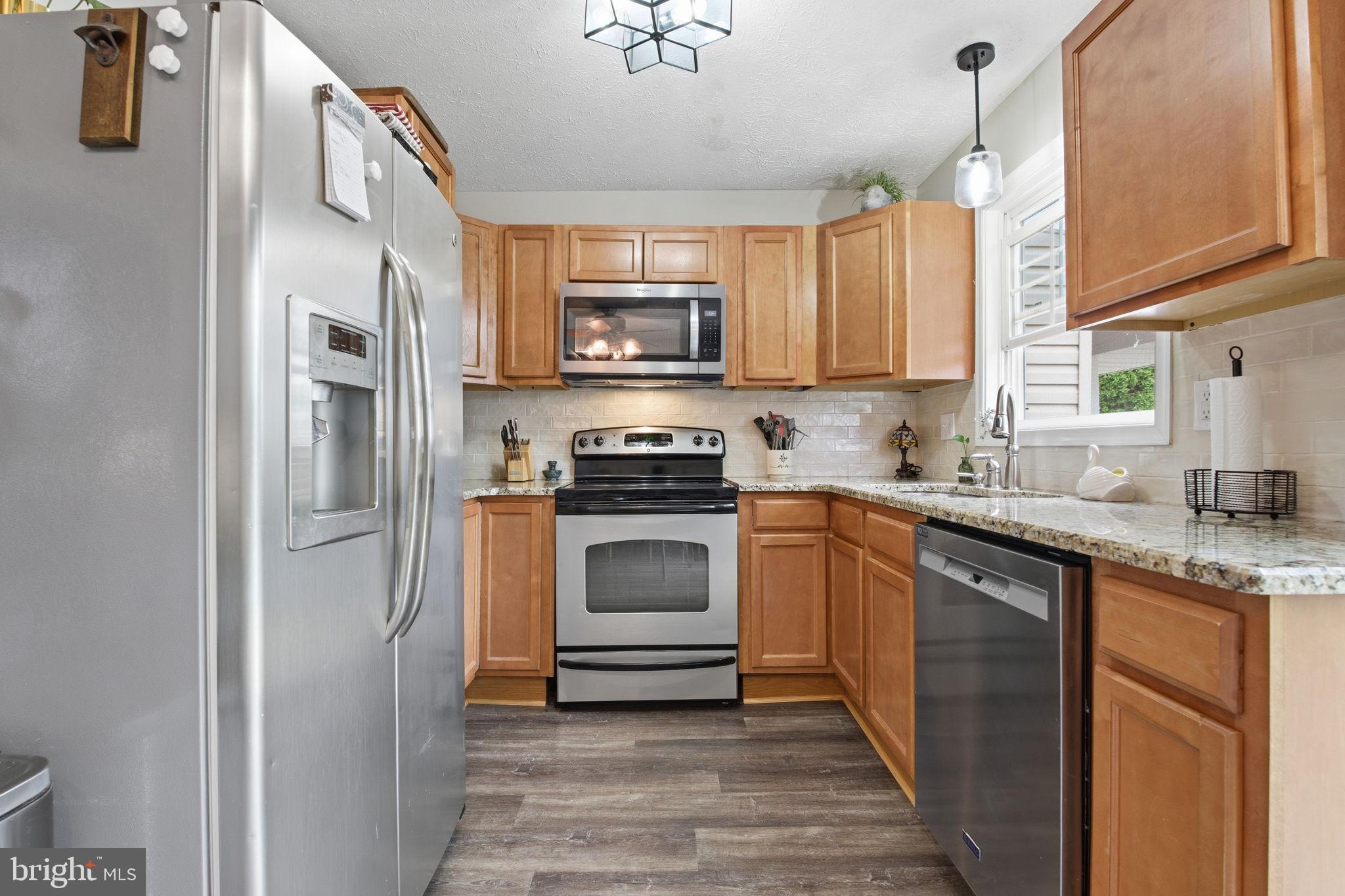 LAUREL VALLEY - Residential