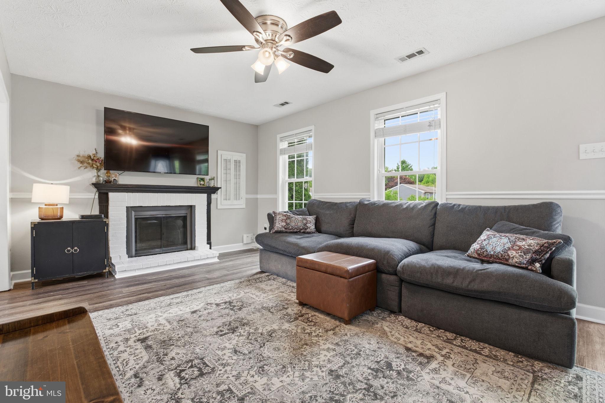LAUREL VALLEY - Residential