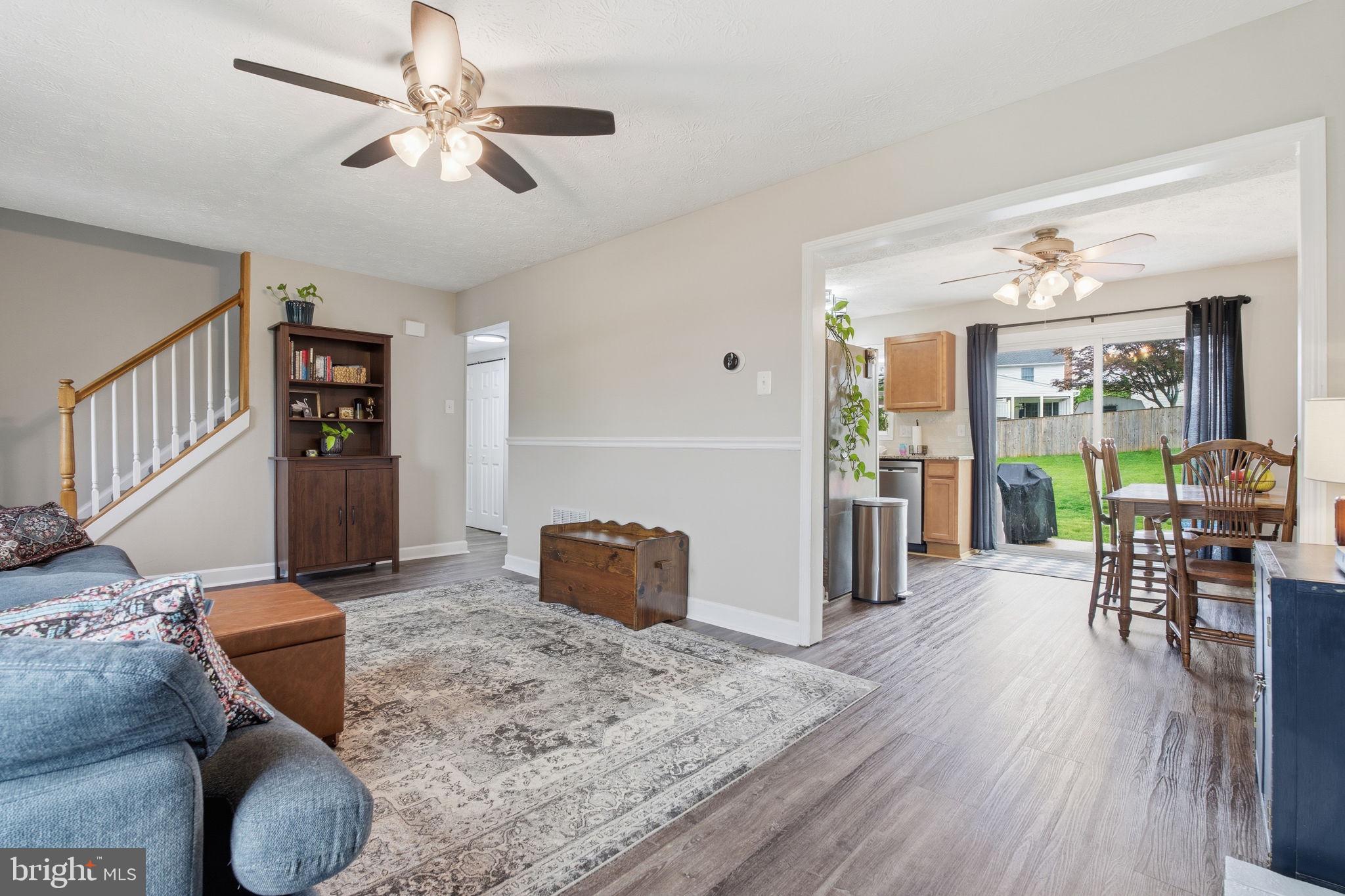 LAUREL VALLEY - Residential