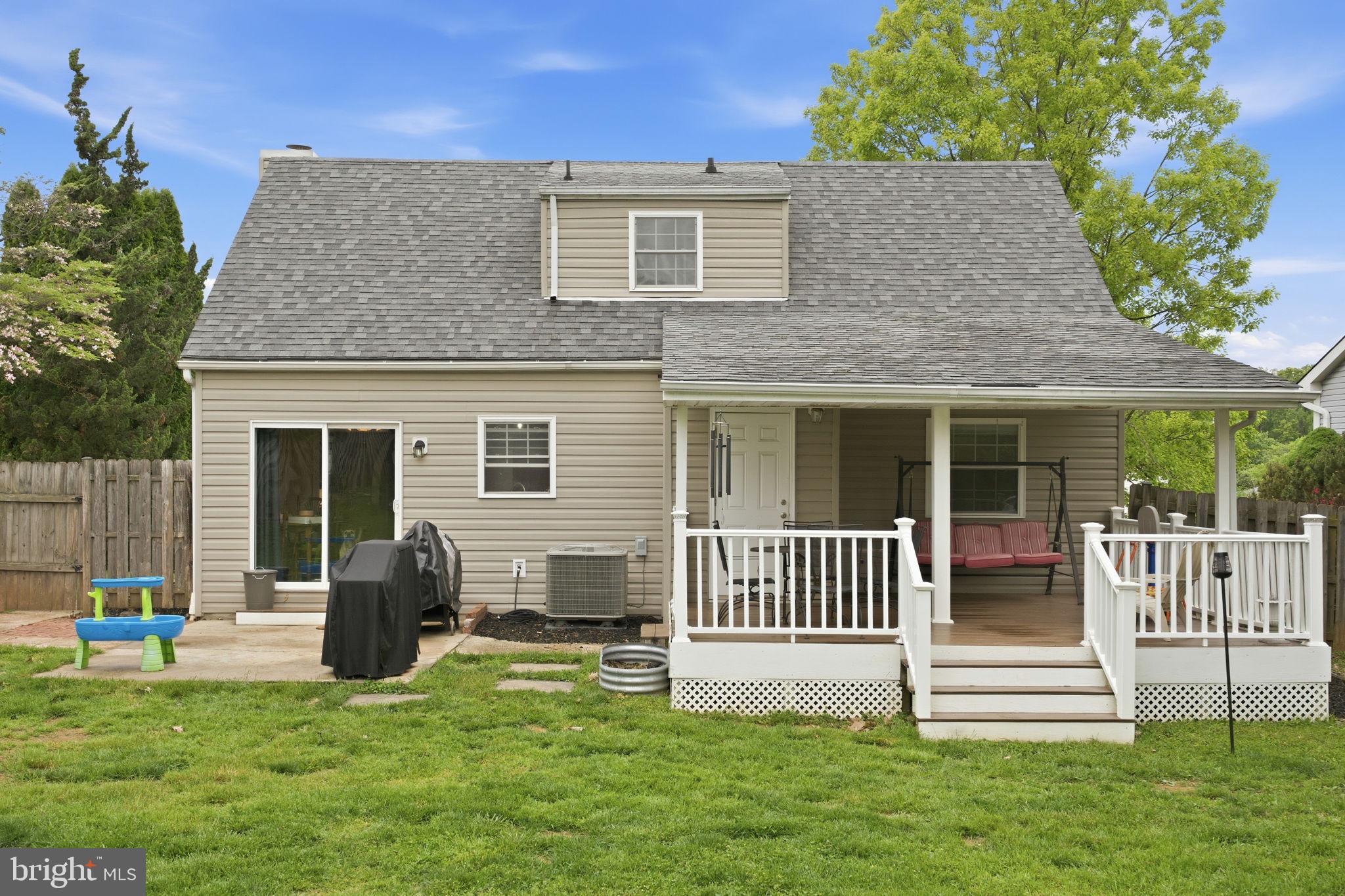LAUREL VALLEY - Residential
