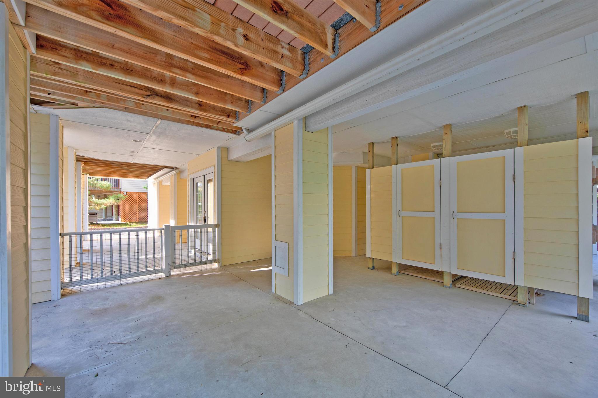 SANDPIPER VILLAGE - Residential