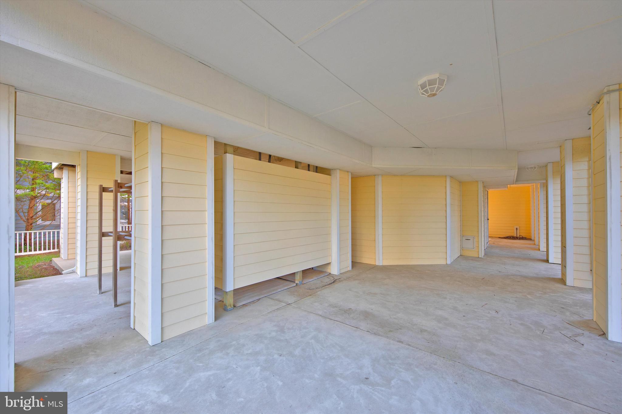 SANDPIPER VILLAGE - Residential