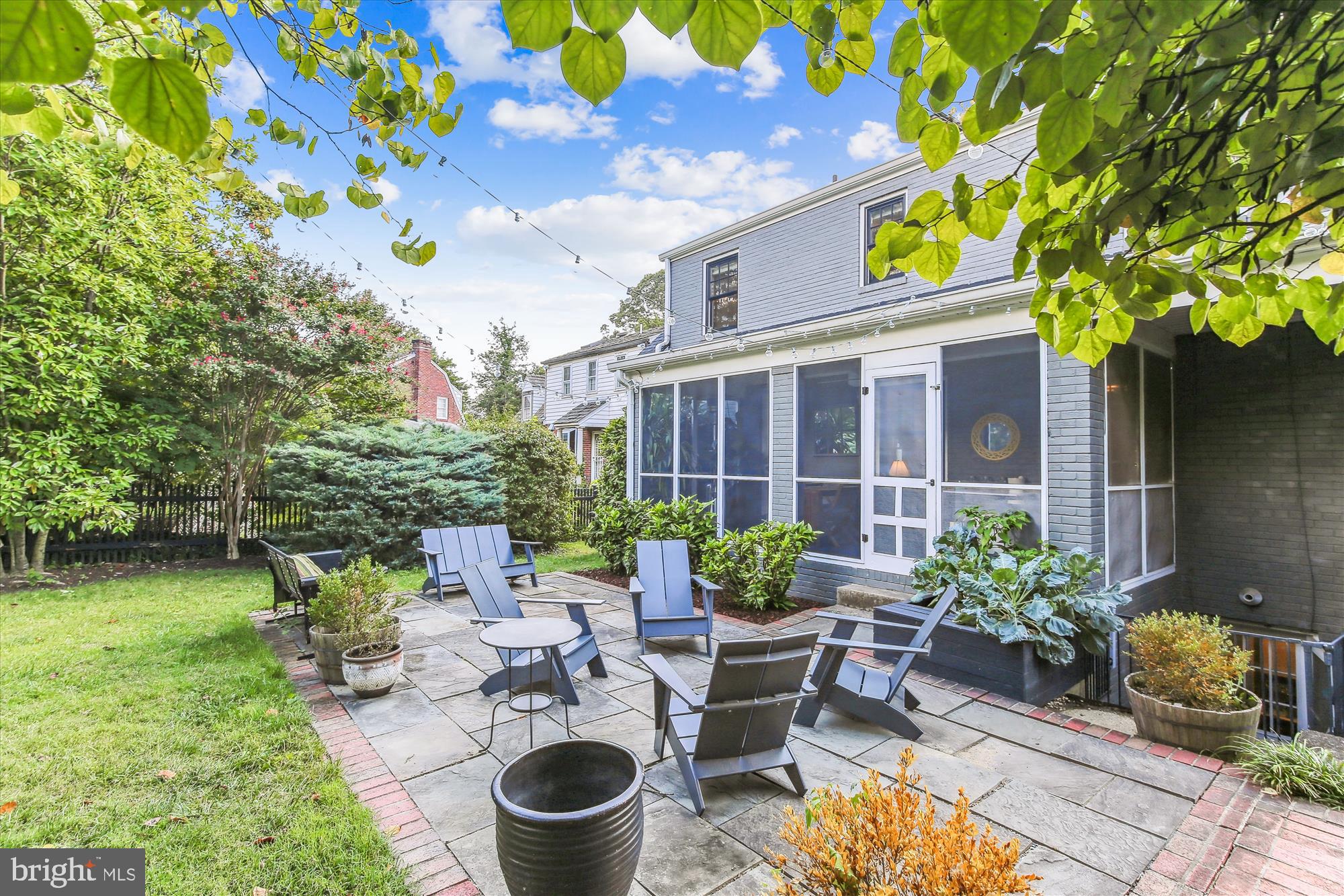 BRADDOCK HEIGHTS - Residential