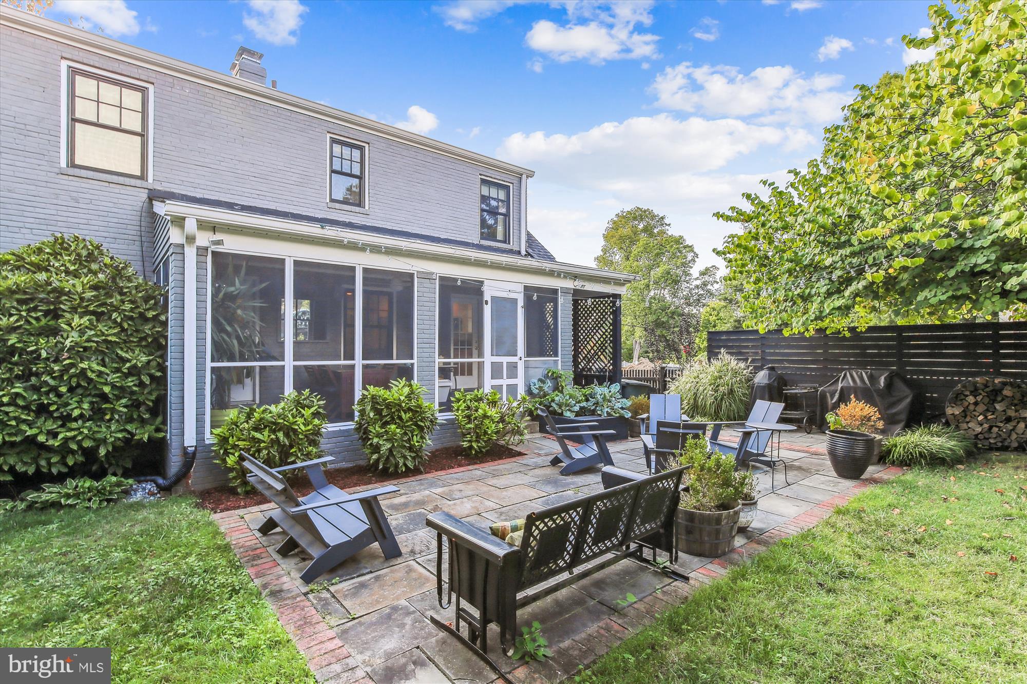 BRADDOCK HEIGHTS - Residential