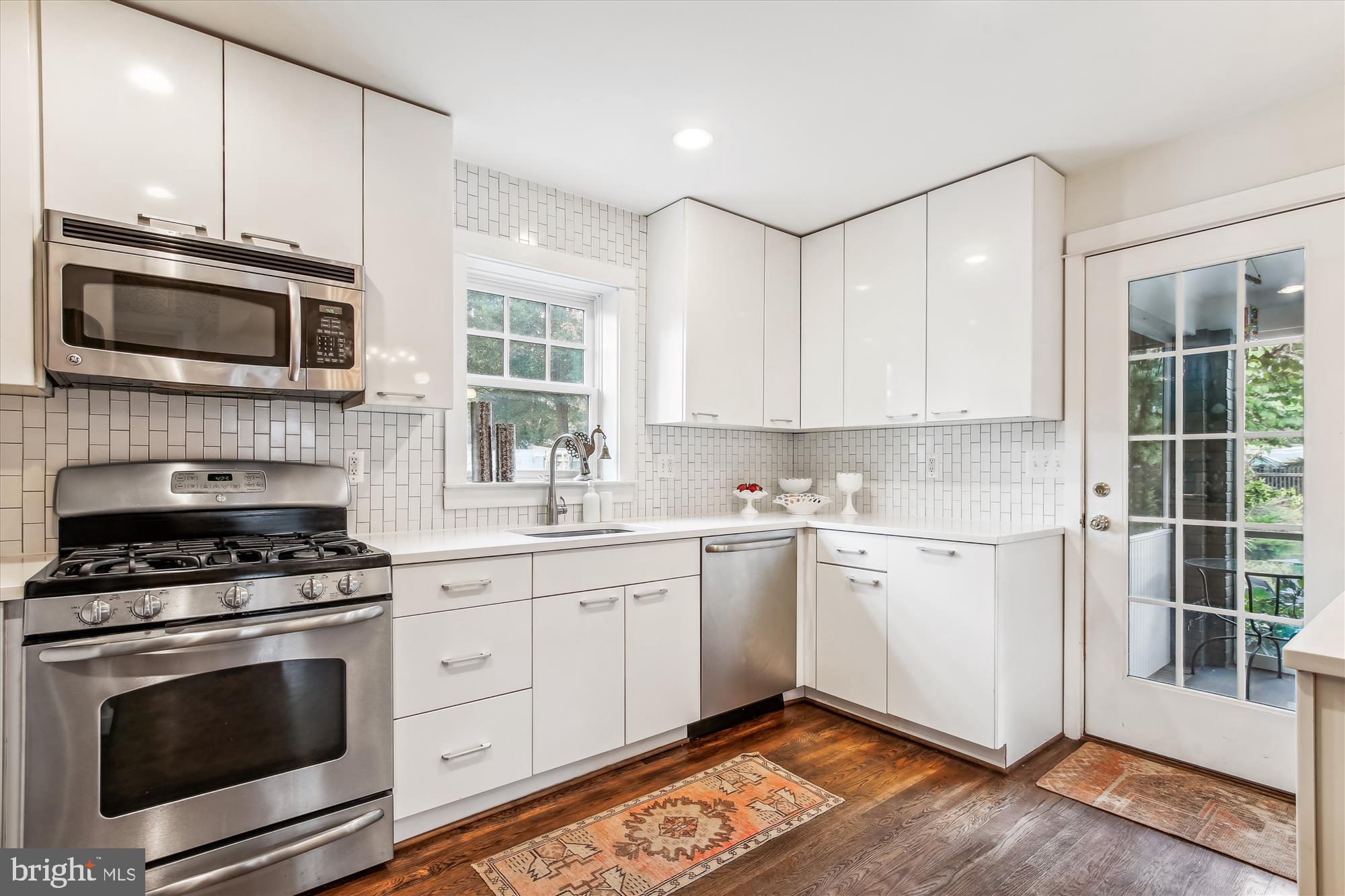 BRADDOCK HEIGHTS - Residential