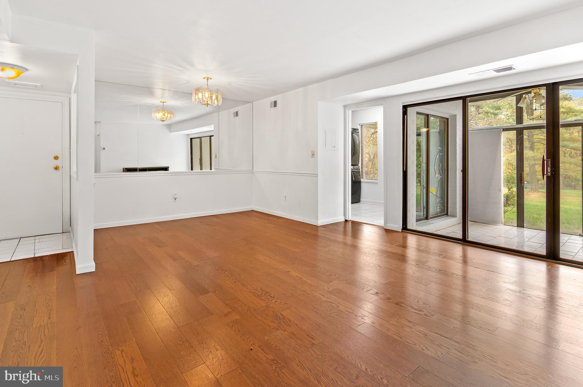 CEDAR VALLEY CONDOMINIUM - Residential Lease