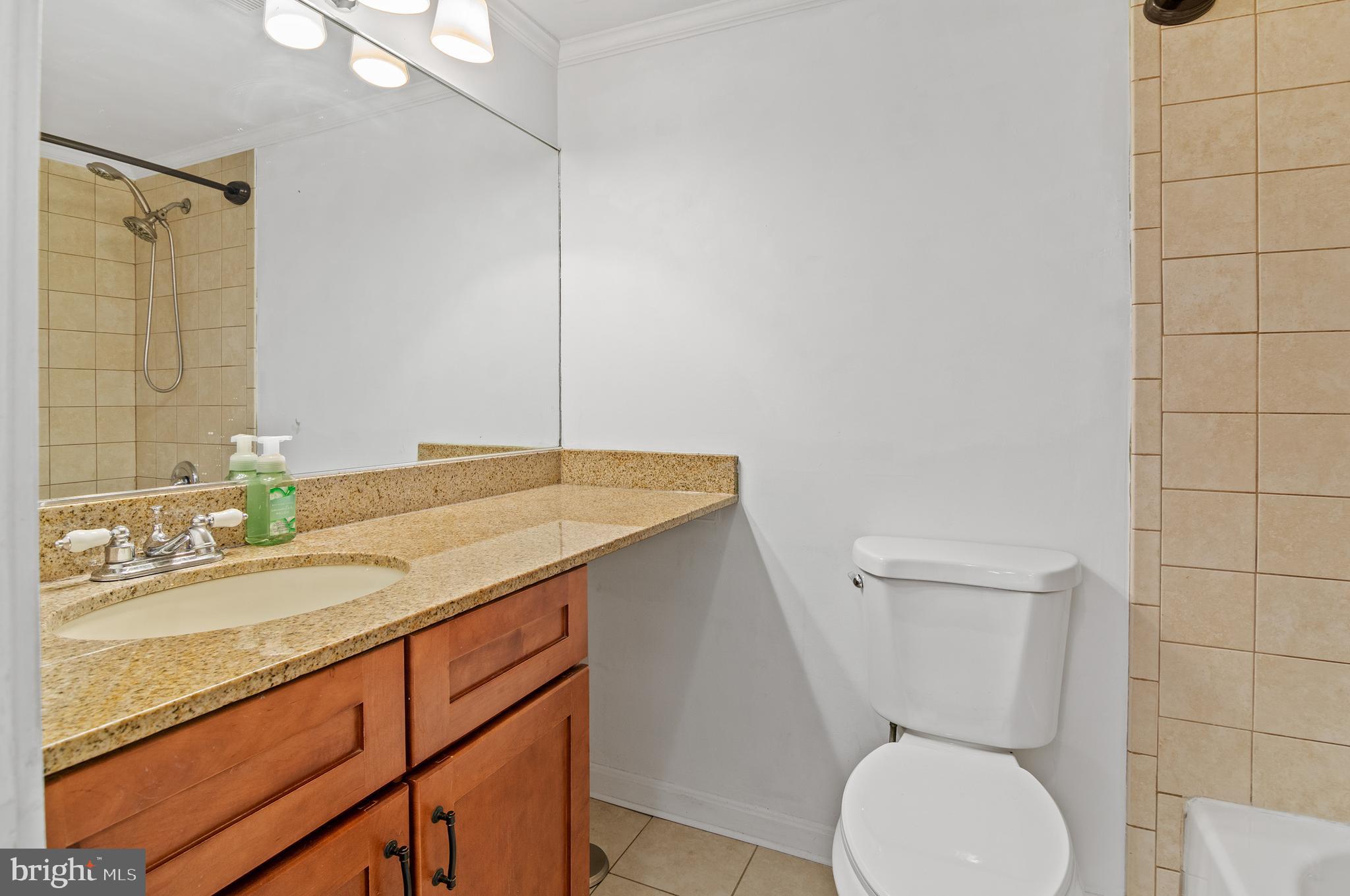 CEDAR VALLEY CONDOMINIUM - Residential Lease