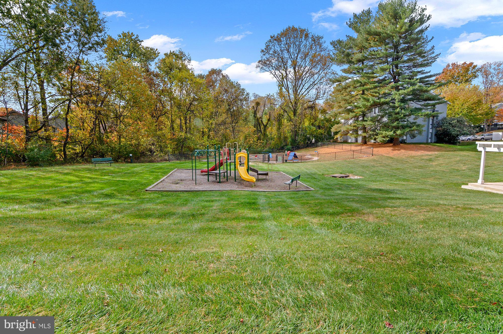 CEDAR VALLEY CONDOMINIUM - Residential Lease