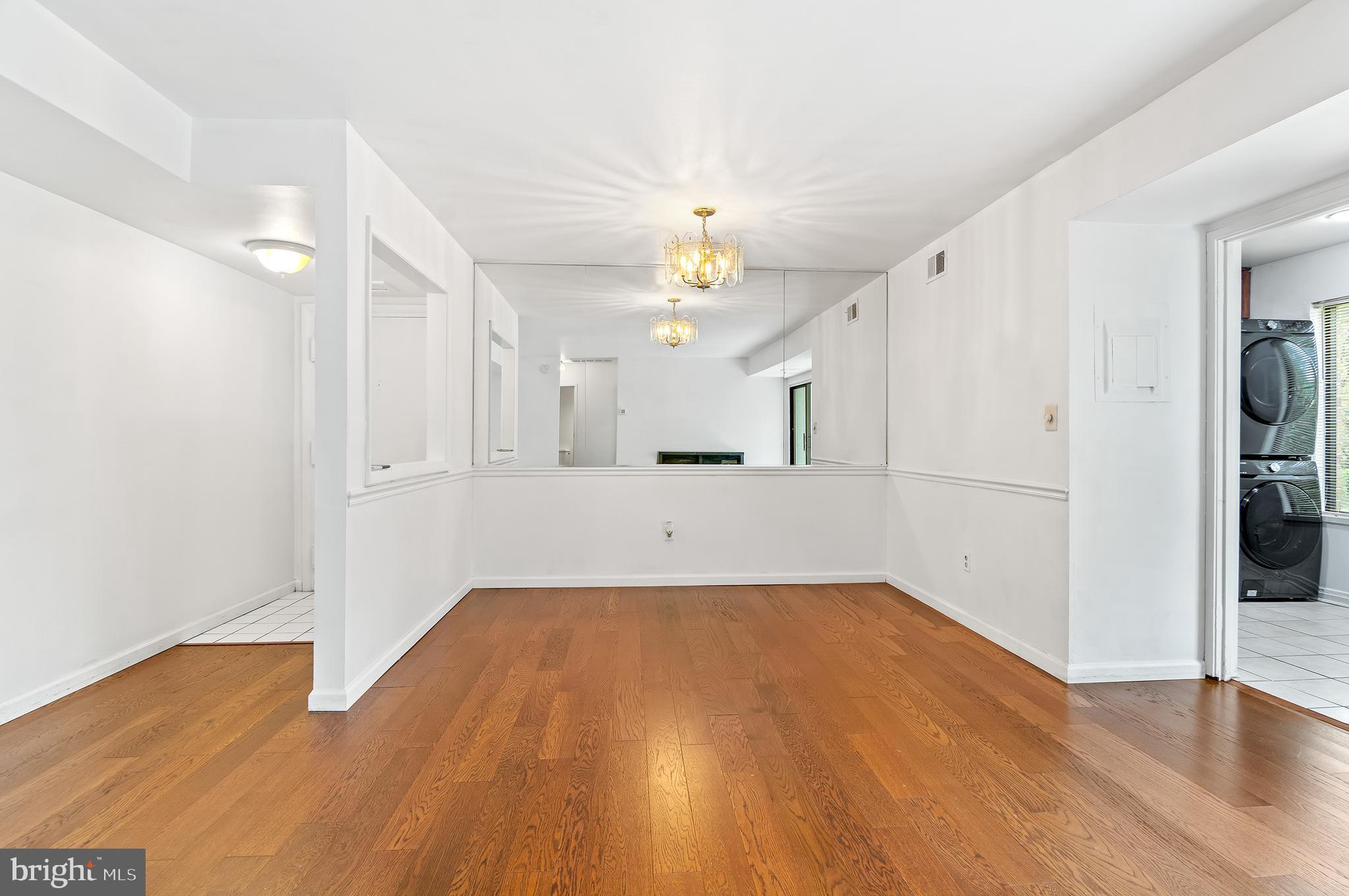 CEDAR VALLEY CONDOMINIUM - Residential Lease