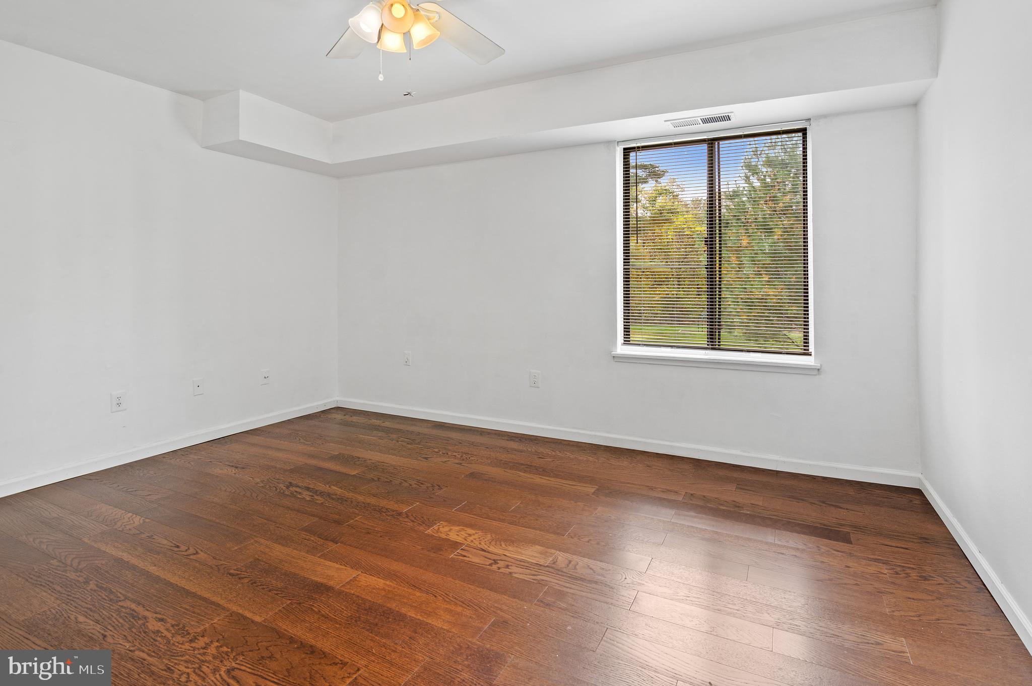 CEDAR VALLEY CONDOMINIUM - Residential Lease