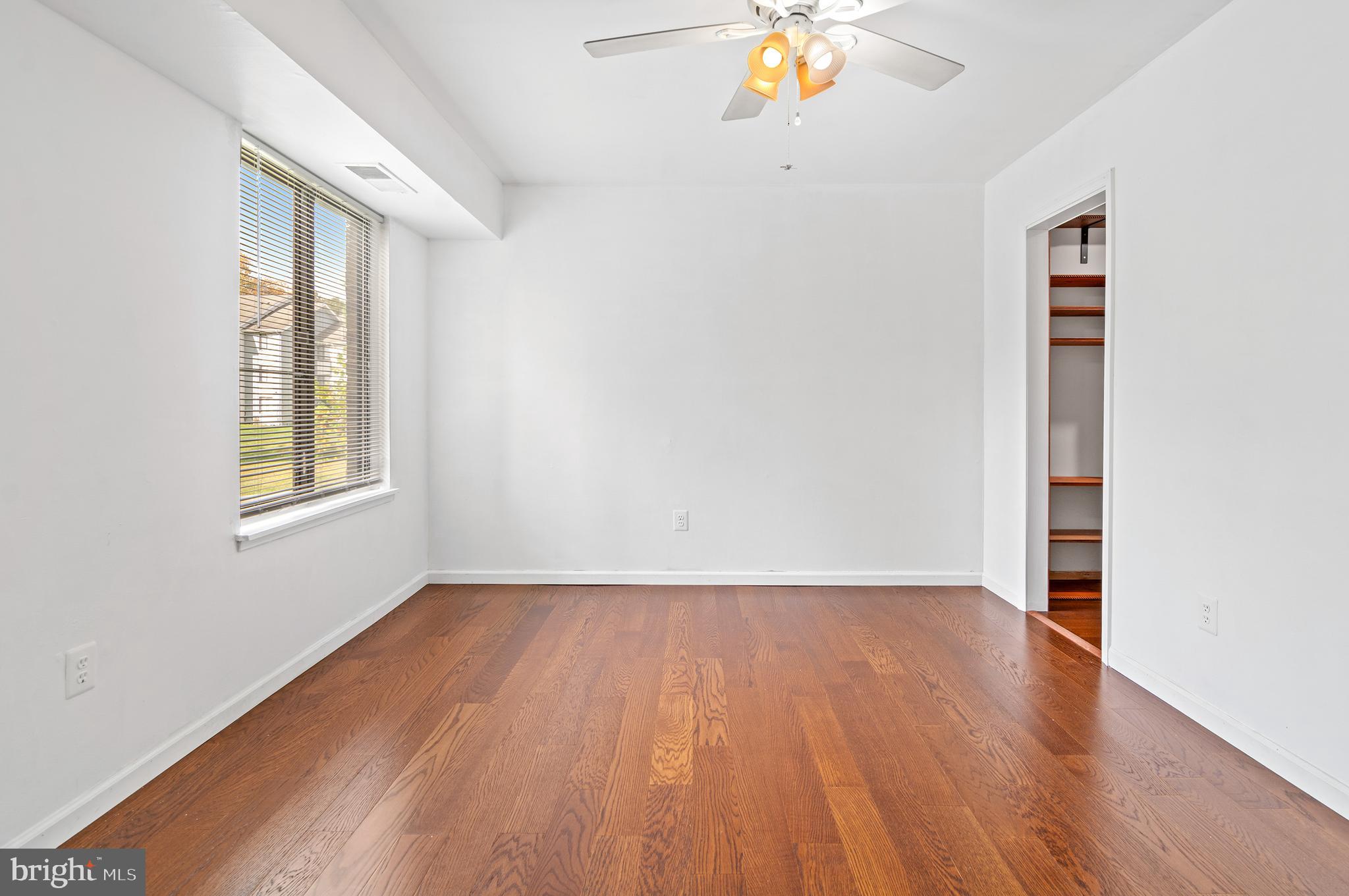 CEDAR VALLEY CONDOMINIUM - Residential Lease