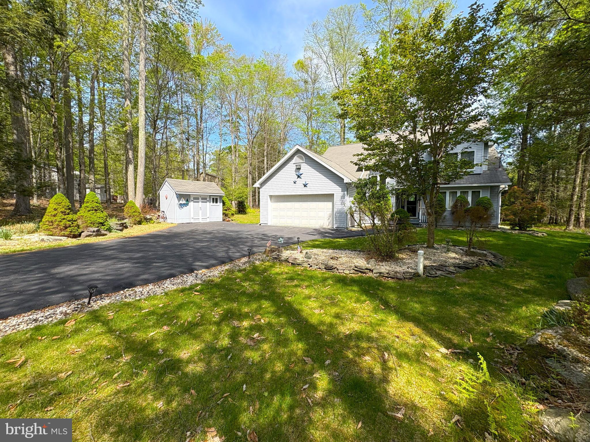 1010 REDLAWN LANE