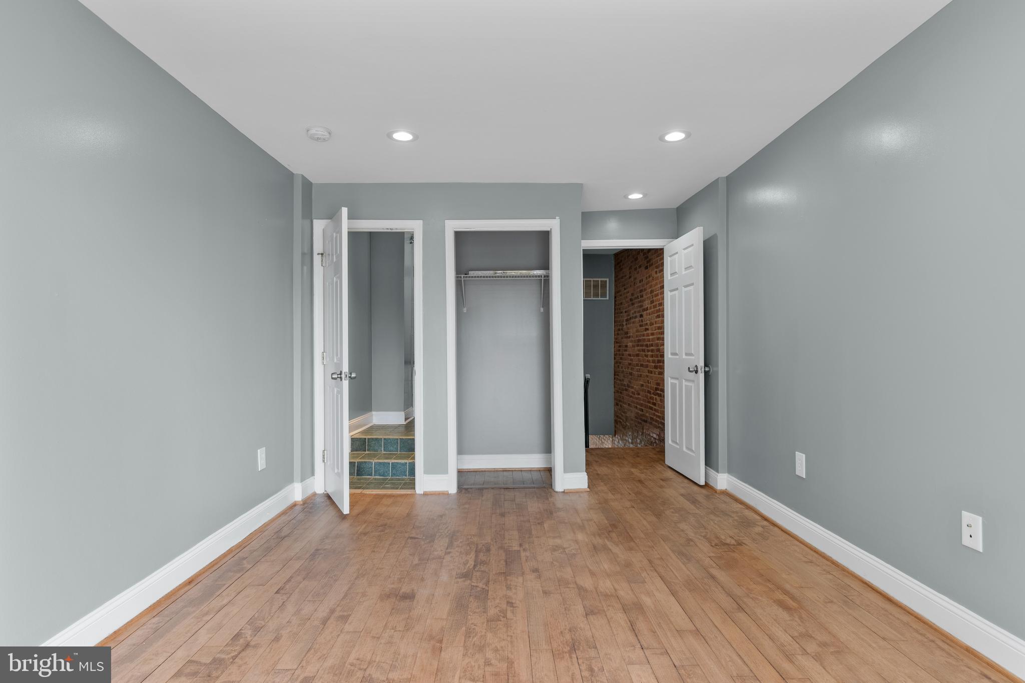 HIGHLANDTOWN - Residential