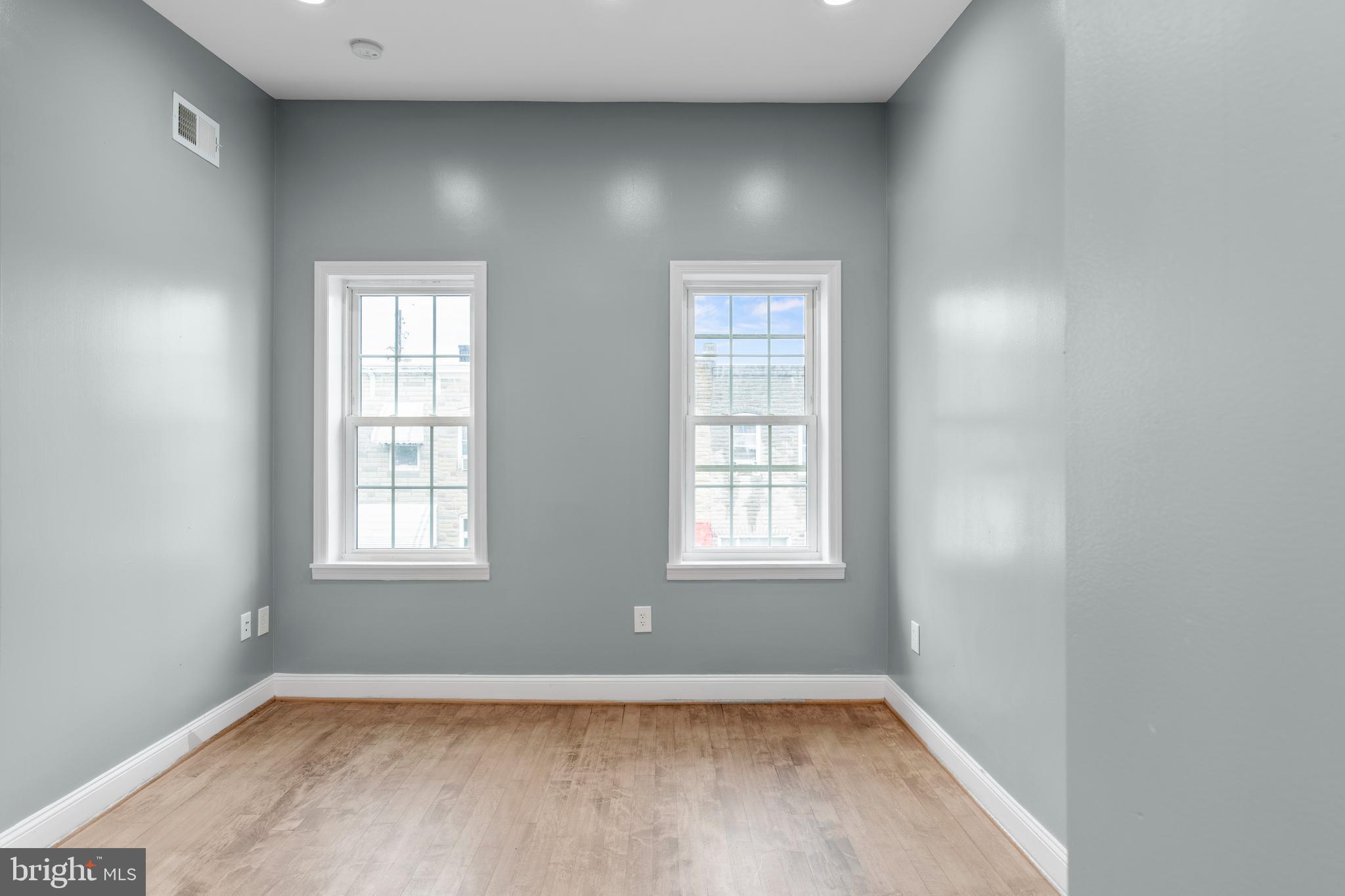 HIGHLANDTOWN - Residential