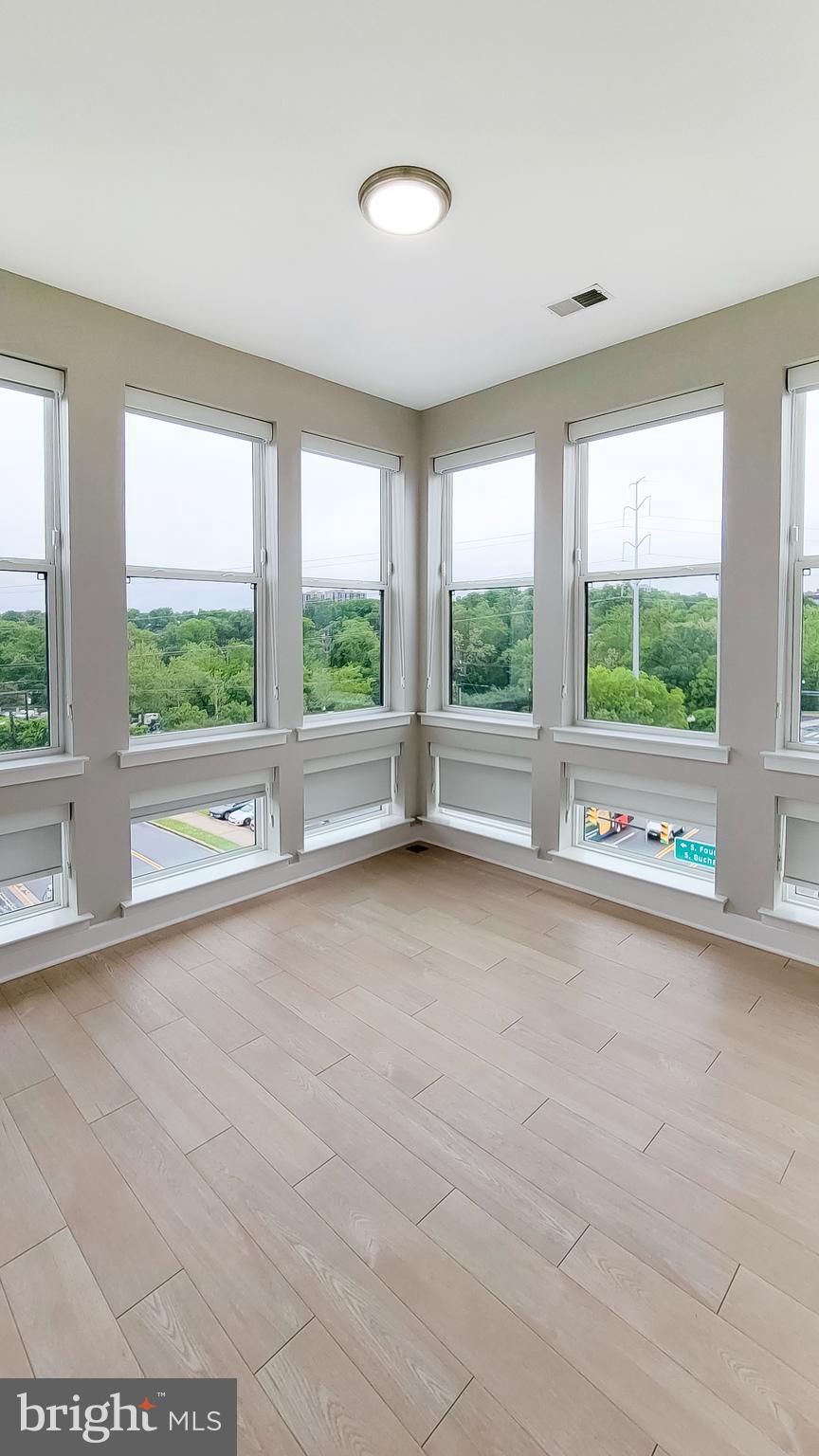 TRAFALGAR FLATS - Residential Lease