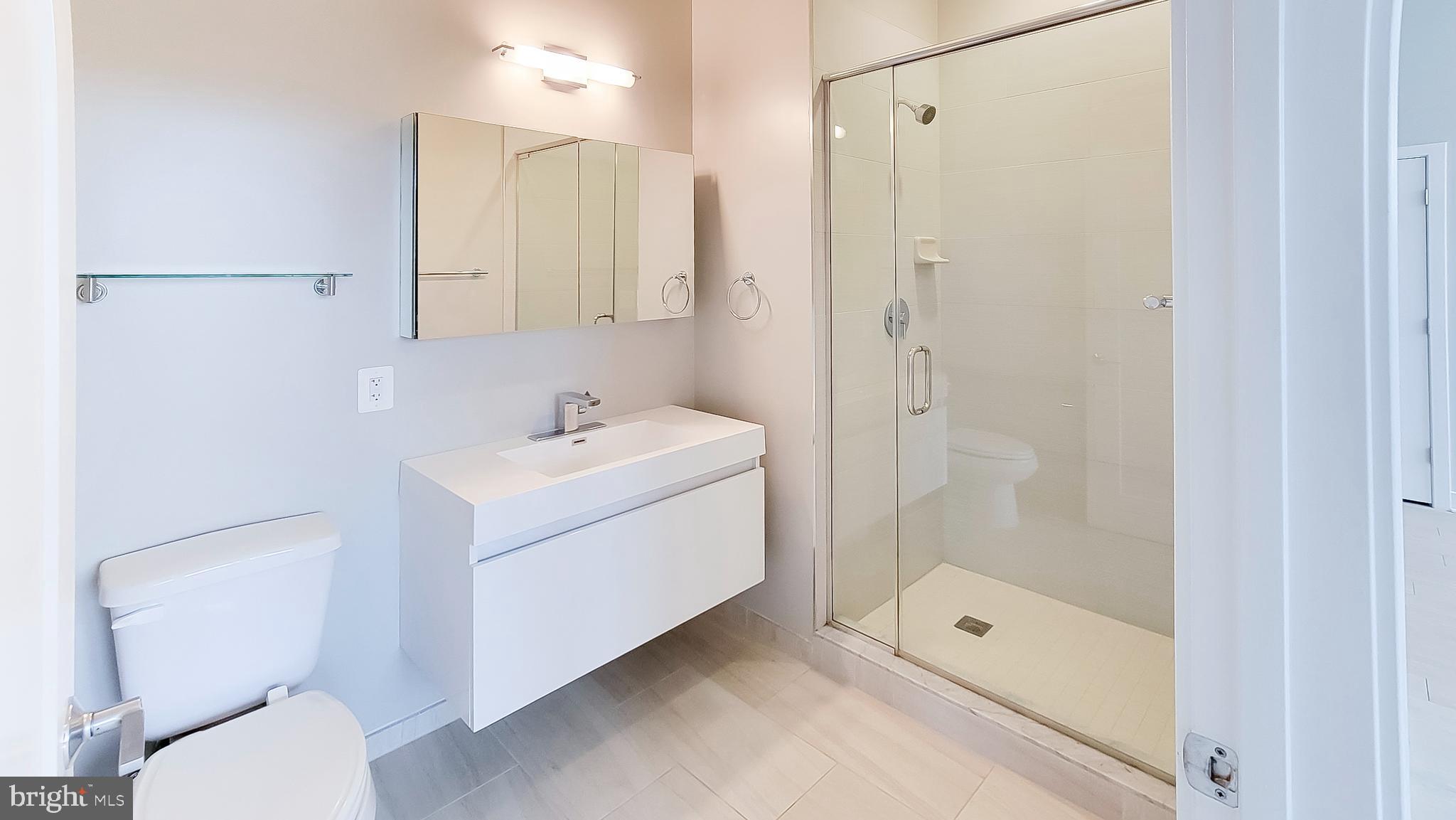 TRAFALGAR FLATS - Residential Lease