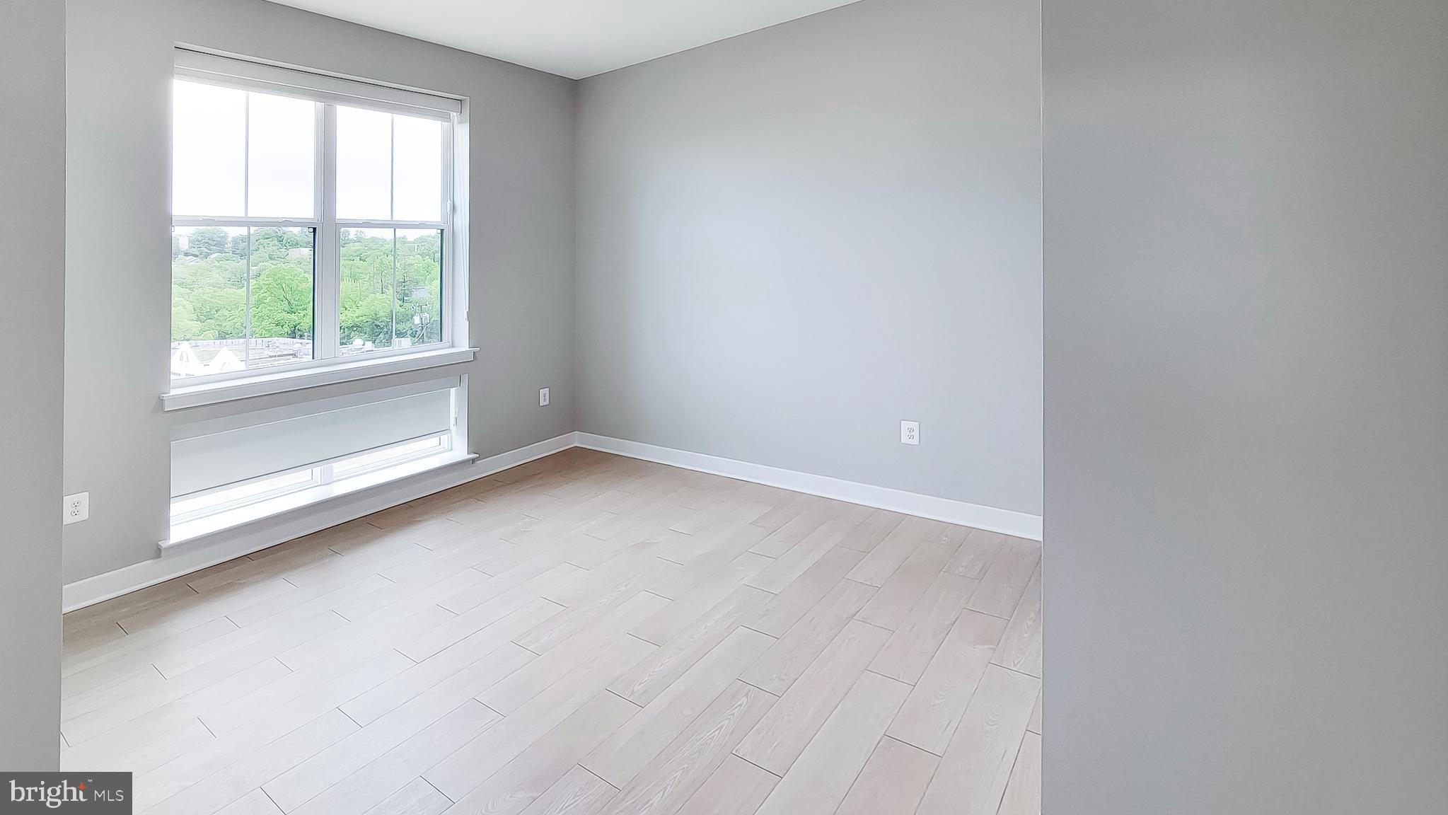 TRAFALGAR FLATS - Residential Lease